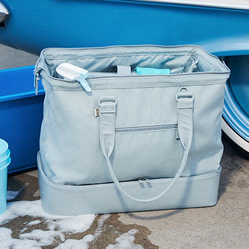 The Mini Weekender Travel Bag in Slate - Perfect for Weekend Getaways, Gym, and Business Trips