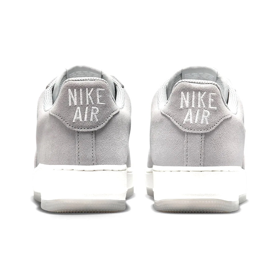 Nike Air Force 1 '07 Low Sneakers - Light Smoke Grey & Summit White | Comfortable Casual Shoes for Men & Women | Perfect for Streetwear, Everyday Wear & Gym