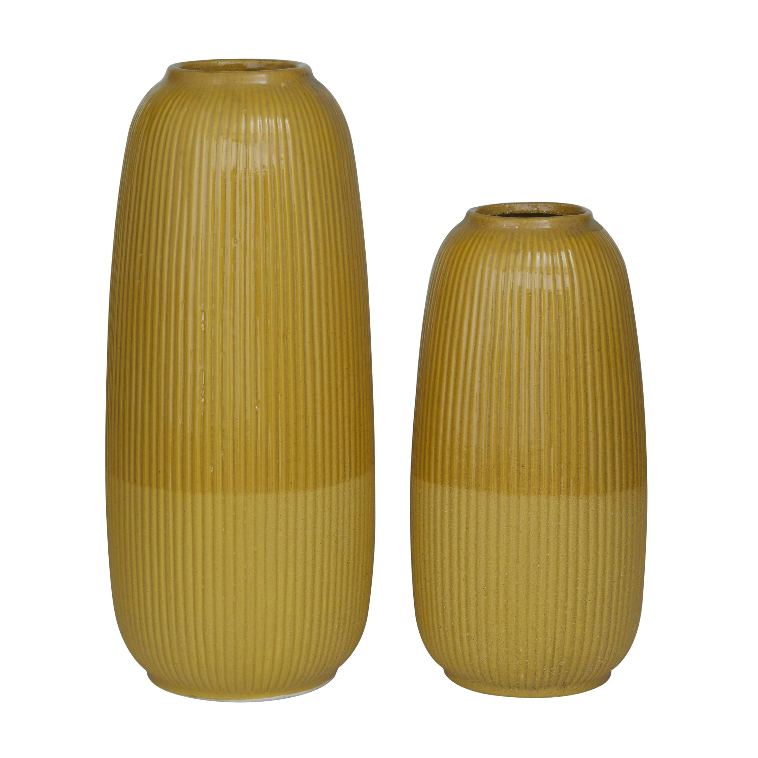 CosmoLiving by Cosmopolitan Ceramic Vase Set of 2 - 18