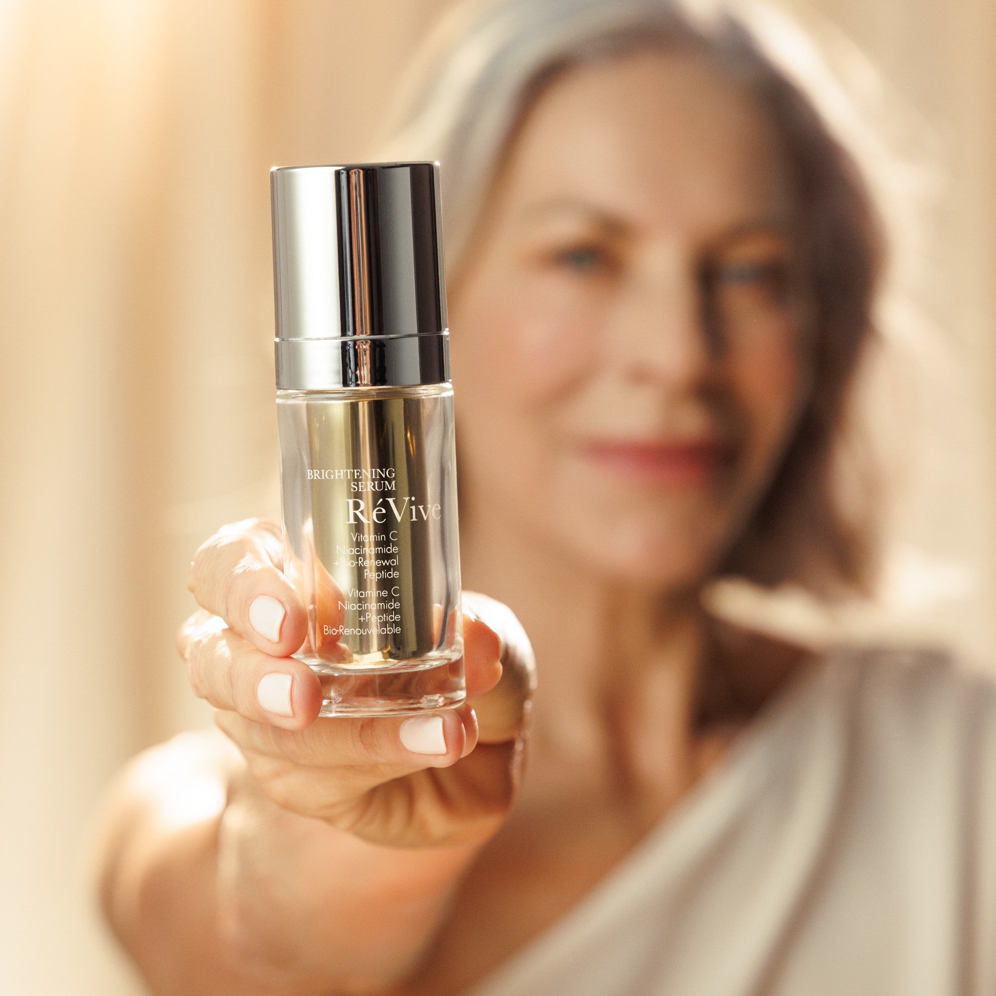Best Brightening Serum for Glowing Skin - Vitamin C Face Serum for Dark Spots & Hyperpigmentation - Perfect for Daily Skincare Routine & Nighttime Use