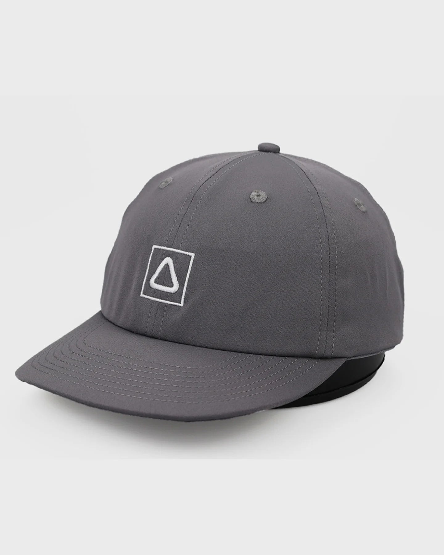 Stylish Grey Dad Cap for Men - Trendy Baseball Hat for Casual Wear, Outdoor Activities & Sports