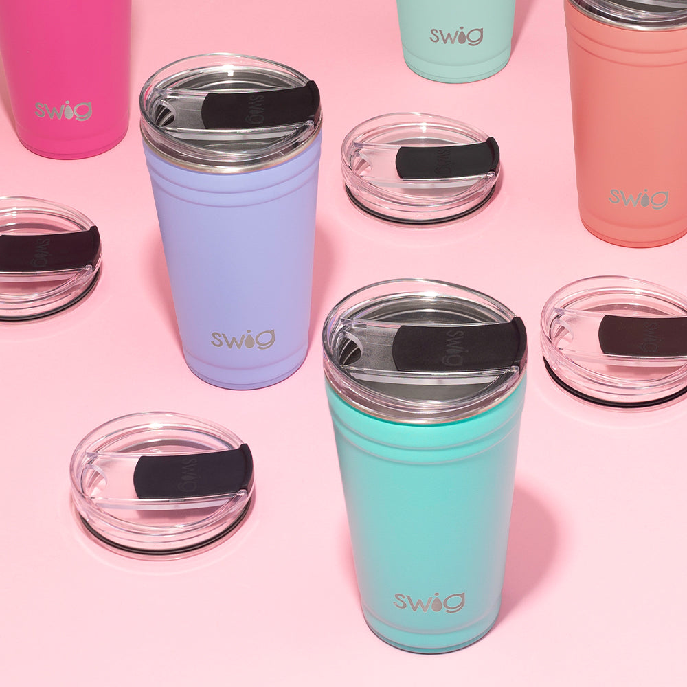 24oz Coral Party Cups - Bulk Disposable Plastic Cups for Parties, Events & Celebrations - Perfect for Weddings, Birthdays & BBQs