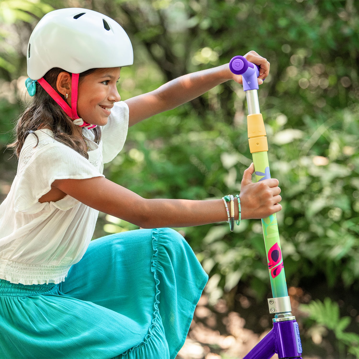 Disney Encanto Kids' Electric Scooter - 3 Wheel LED Light Up Scooter for Ages 5-12 | Perfect for Outdoor Play, Birthday Gifts & Family Fun Activities