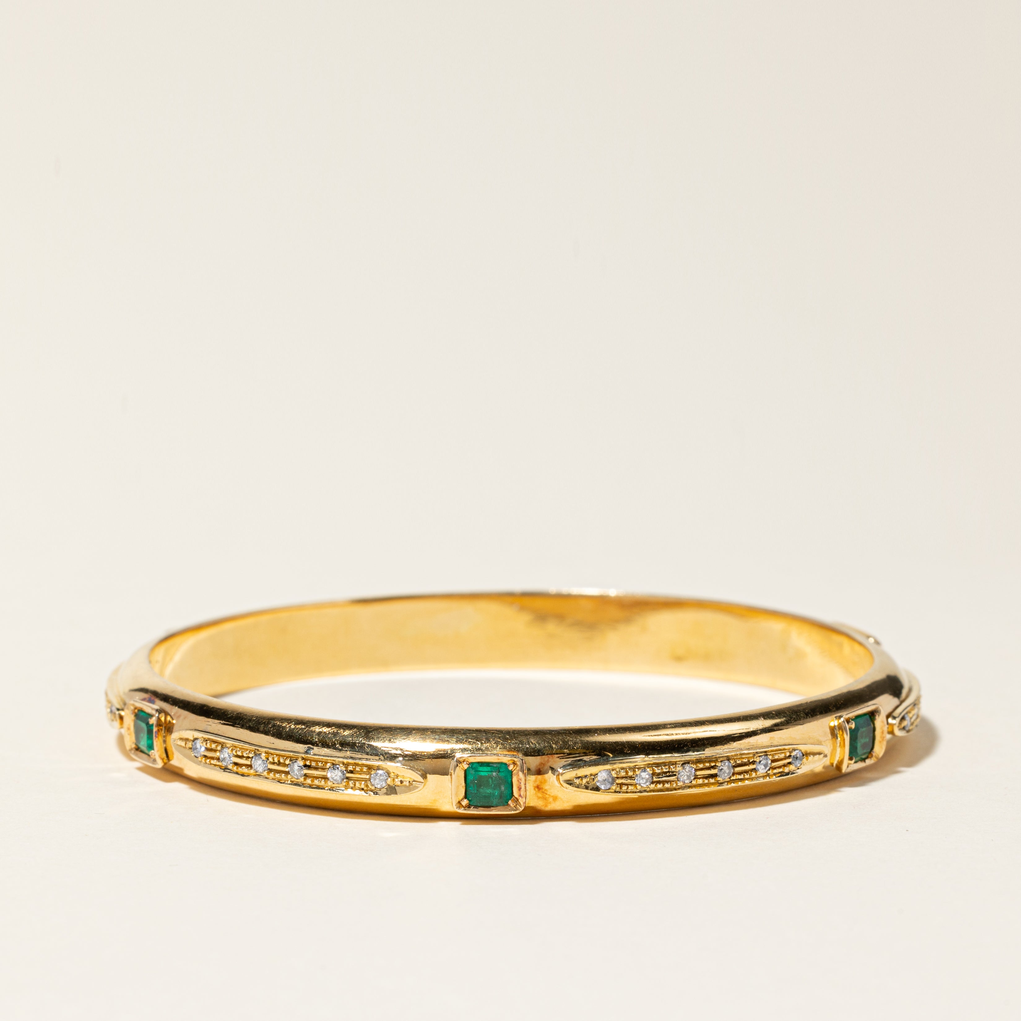 18K Yellow Gold Emerald & Diamond Bangle Bracelet - 0.55ctw Diamonds & 2.81ctw Emeralds - 7.75 Inches - Perfect for Weddings, Anniversaries & Special Occasions