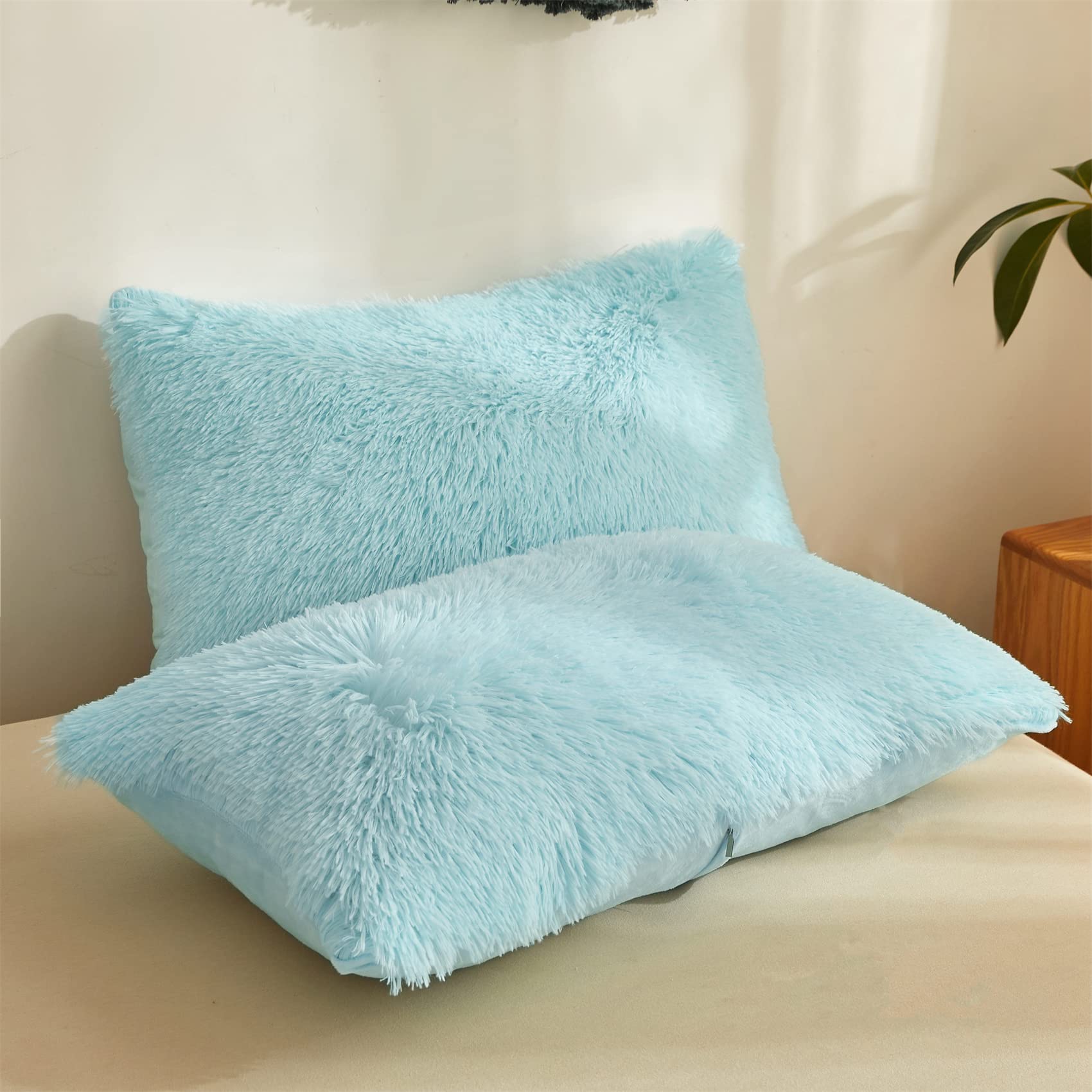 Light Blue Faux Fur Shaggy Comforter Cover Set - Ultra Soft Queen Size 3-Piece Bedding Set with Pillowcases & Zipper Closure | Cozy Winter Bedroom Decor for Master Bedroom & Guest Room
