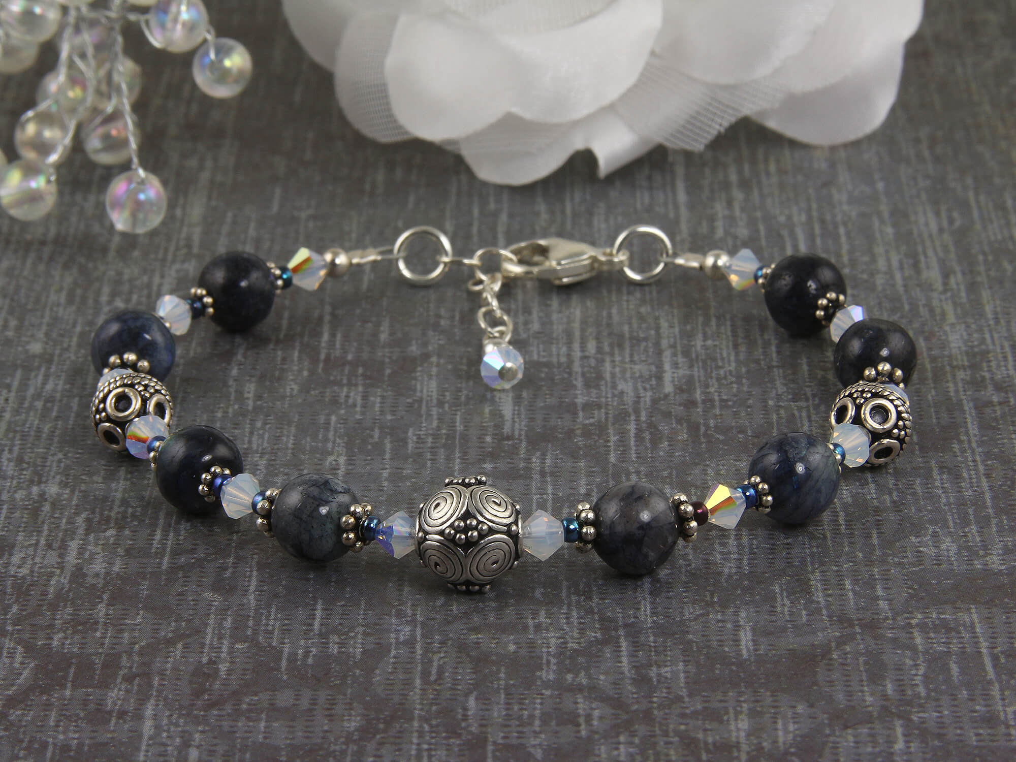 Blue Labradorite Gemstone Beaded Bracelet for Women - Healing Crystal Jewelry for Meditation, Yoga & Positive Energy
