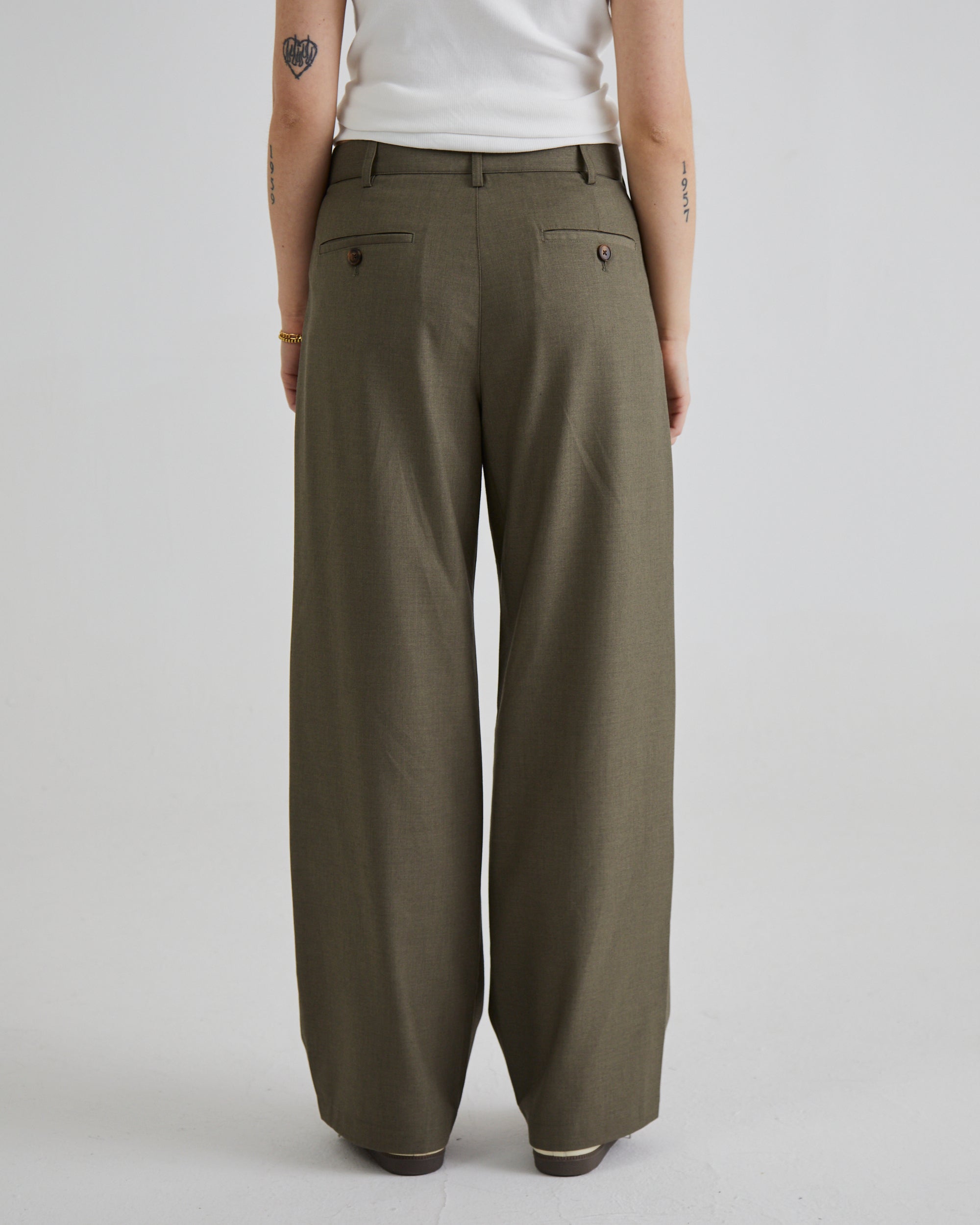 SoHo Pleated Pants Vintage Khaki - Women's High Waisted Trousers for Office & Casual Wear | Comfortable & Stylish Work Pants for Business & Everyday Outfits