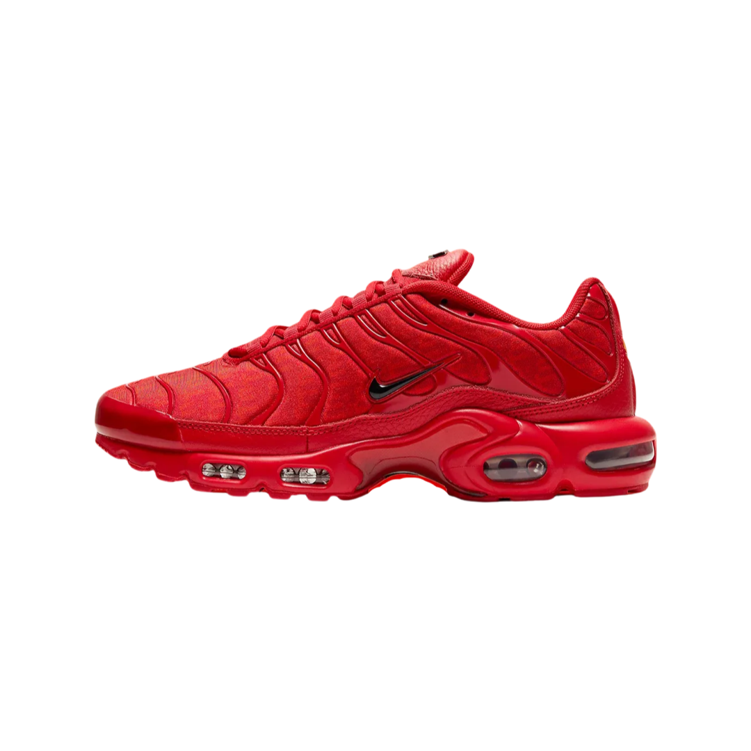 Nike Air Max Plus Running Shoes - Lava Red, University Red & Black Colorway | Comfortable Cushioned Sneakers for Men & Women | Perfect for Gym, Running & Casual Wear