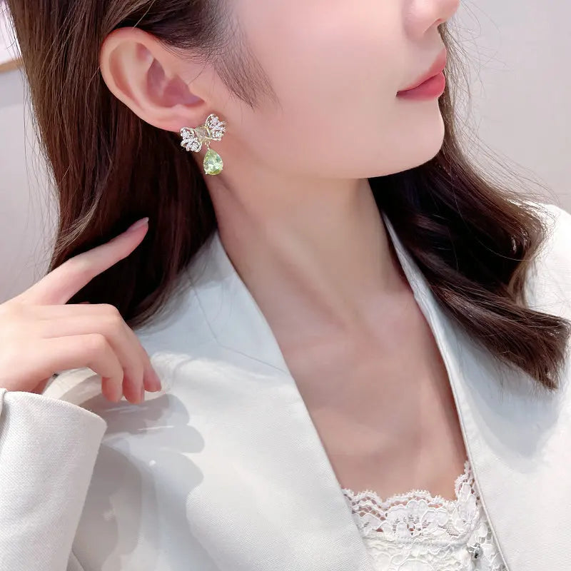 Elegant Crystal Cubic Zirconia Droplet Bow Earrings for Women - Fashion Jewelry Accessories - Perfect for Parties, Weddings & Special Occasions