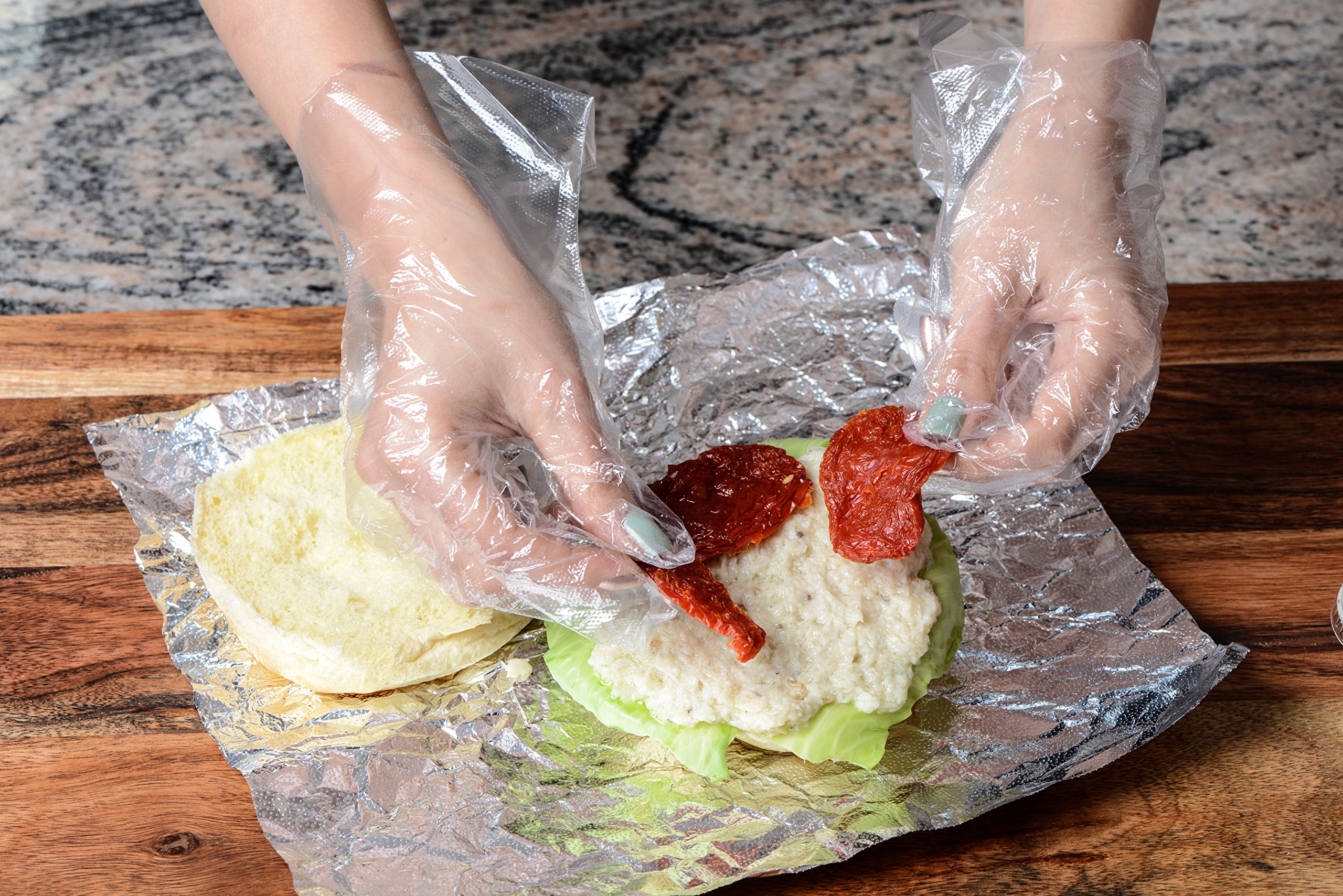 EcoQuality Disposable Polyethylene Food Prep Gloves - 5000 Count BPA-Free & Powder-Free - Food Grade PE Gloves for Cooking, Cleaning & Food Handling (10 Boxes of 500) - Ideal for Restaurants, Catering & Home Kitchen Use