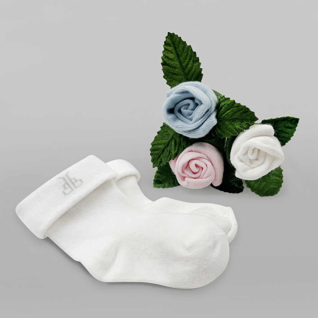 Personalized Baby Gift Set with Little Grey Bunny - Newborn Baby Shower, Christening, Birthday Present for Boys & Girls - Perfect for Nursery Decor and Keepsake Memories