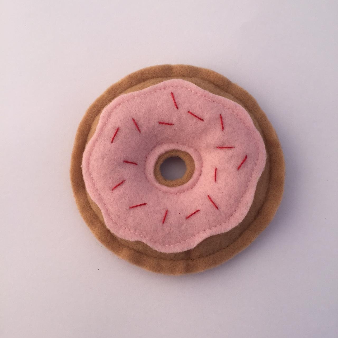 Organic Catnip Donut Toy for Cats - Fun & Safe Playtime for Kittens & Adult Cats - Perfect for Indoor Play, Training & Stress Relief