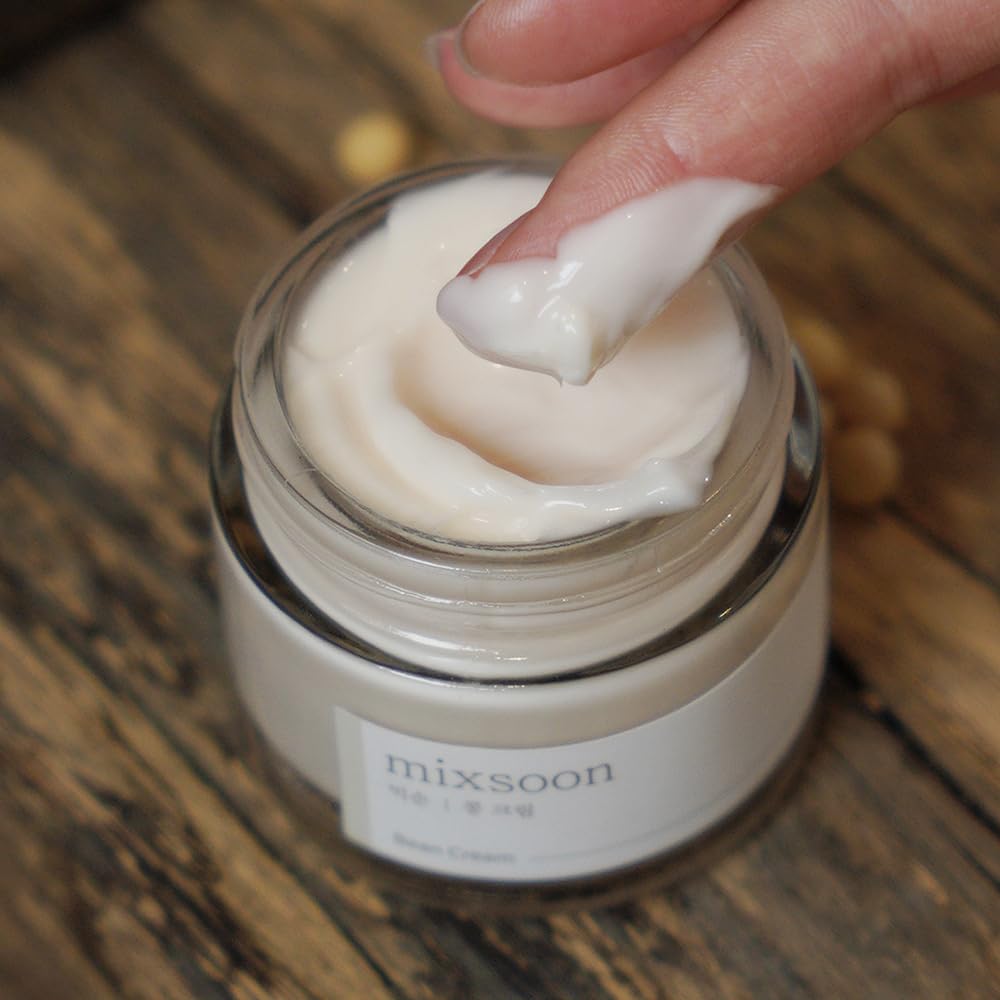 Mixsoon Bean Cream - Intensive Moisture Face Cream for Smooth, Hydrated Skin | Pore Minimizer & Sebum Control | Korean Glass Skin Skincare | Non-Greasy Formula (1.69 fl.oz/50ml) | Perfect for Daily Hydration & Nighttime Repair Routine