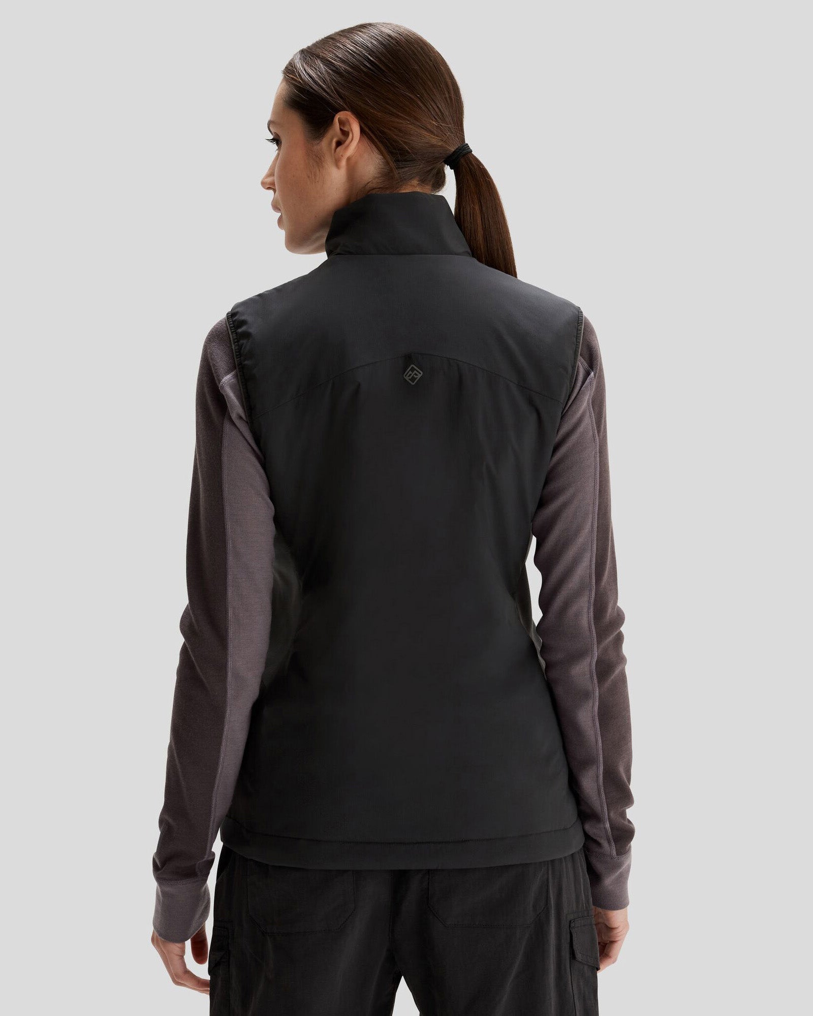Women's Seeker PrimaLoft® Active Vest - Lightweight Insulated Jacket for Outdoor Activities, Hiking & Running | Black Stingray Color | Water-Resistant Winter Wear