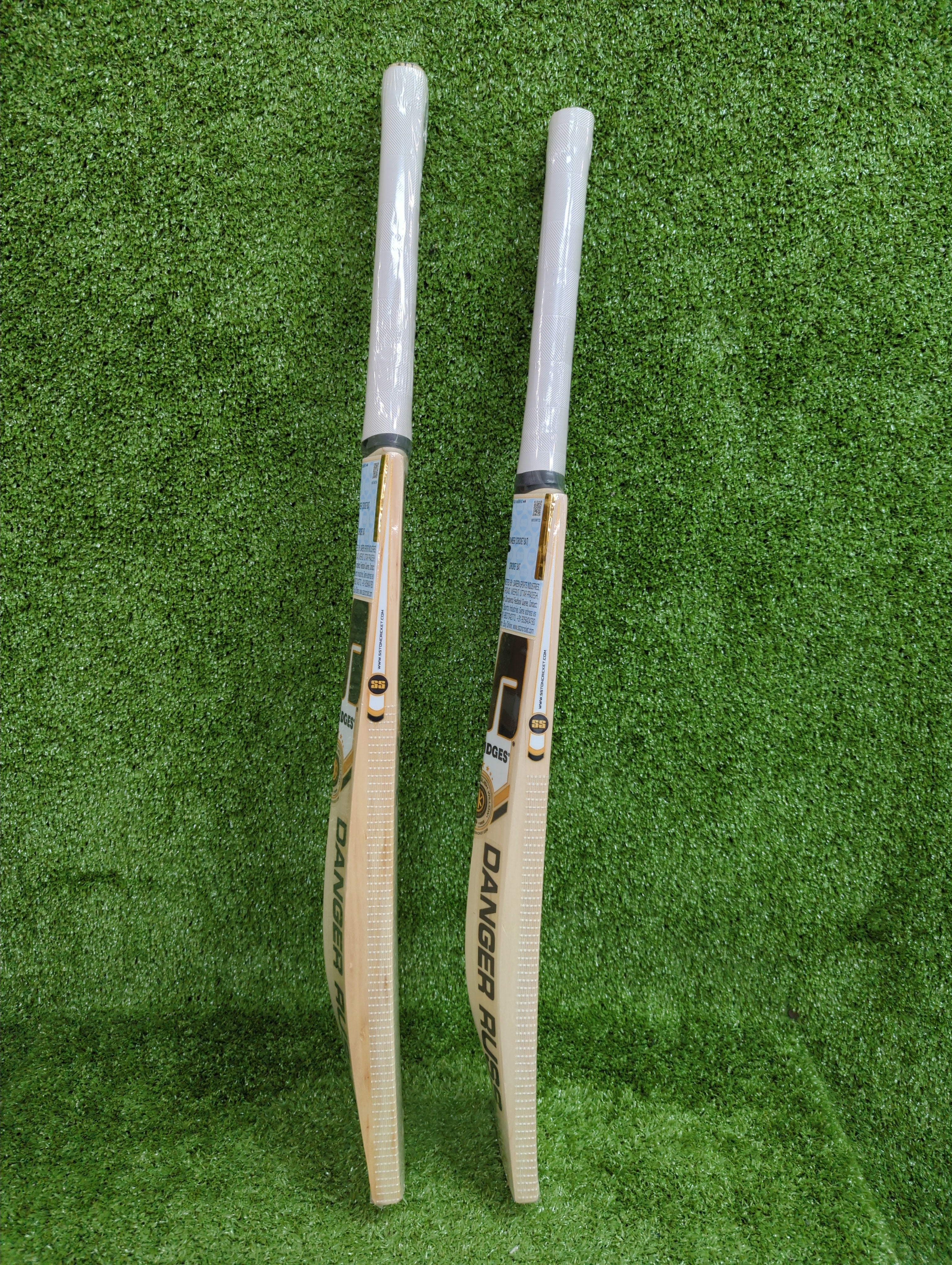 SS Dre Russ Players Colt Junior/Youth English Willow Cricket Bat - Perfect for Youth Cricket Training & Matches