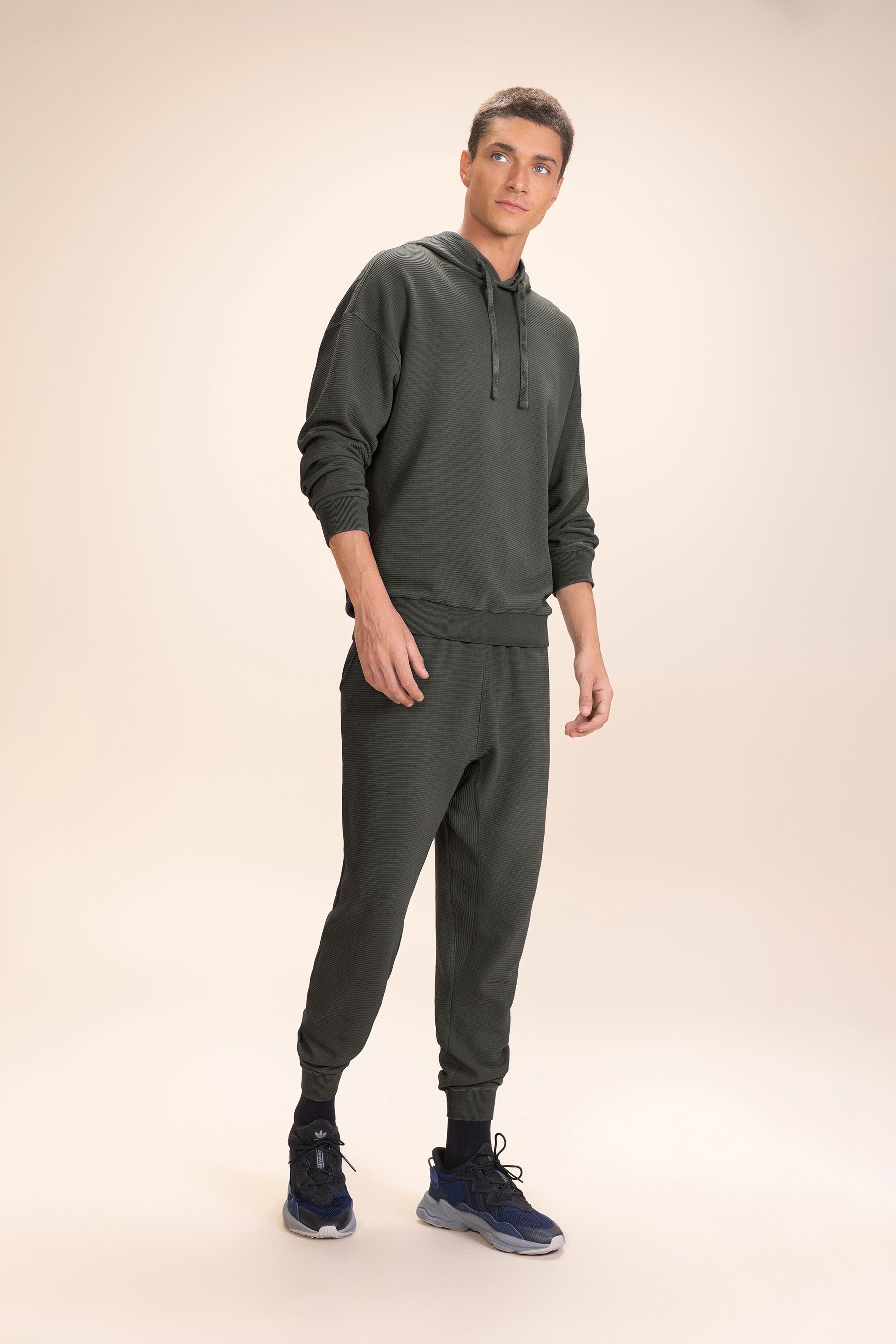 Ribbed Washed Men's Sweatshirt - Comfortable Casual Pullover for Everyday Wear, Gym, and Outdoor Activities