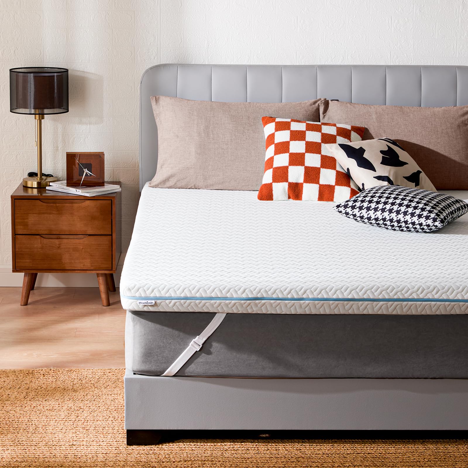 3 Inch Cooling Gel Memory Foam Mattress Topper Queen Size - CertiPUR-US Certified Pressure Relief for Back Pain with Removable Soft Cover - Perfect for Hot Sleepers & Side Sleepers, Ideal for Guest Beds & Dorm Rooms
