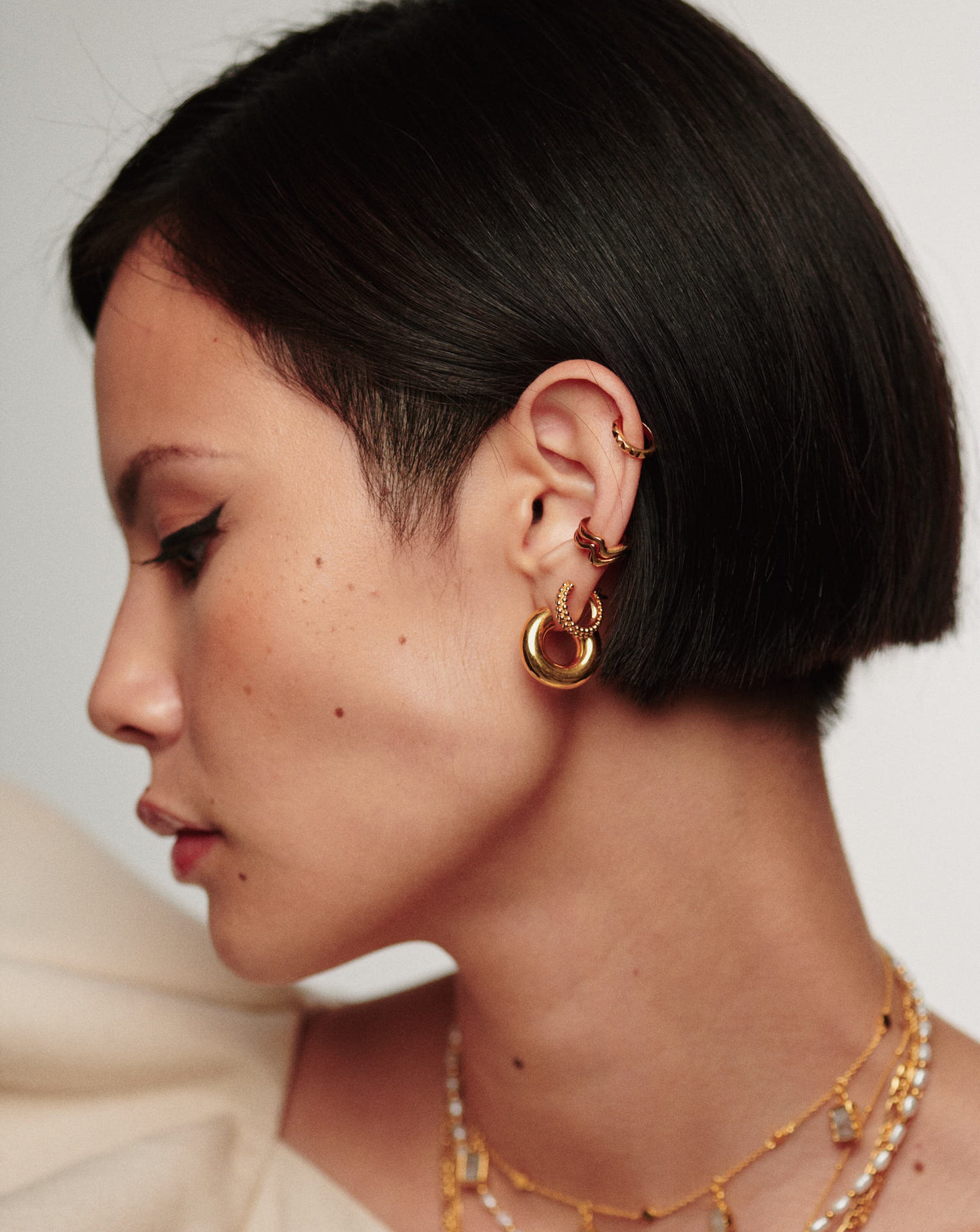 Chubby Small Hoop Earrings - 18k Gold Vermeil Dainty Huggie Earrings for Women | Everyday Wear, Gift for Her, Wedding Jewelry