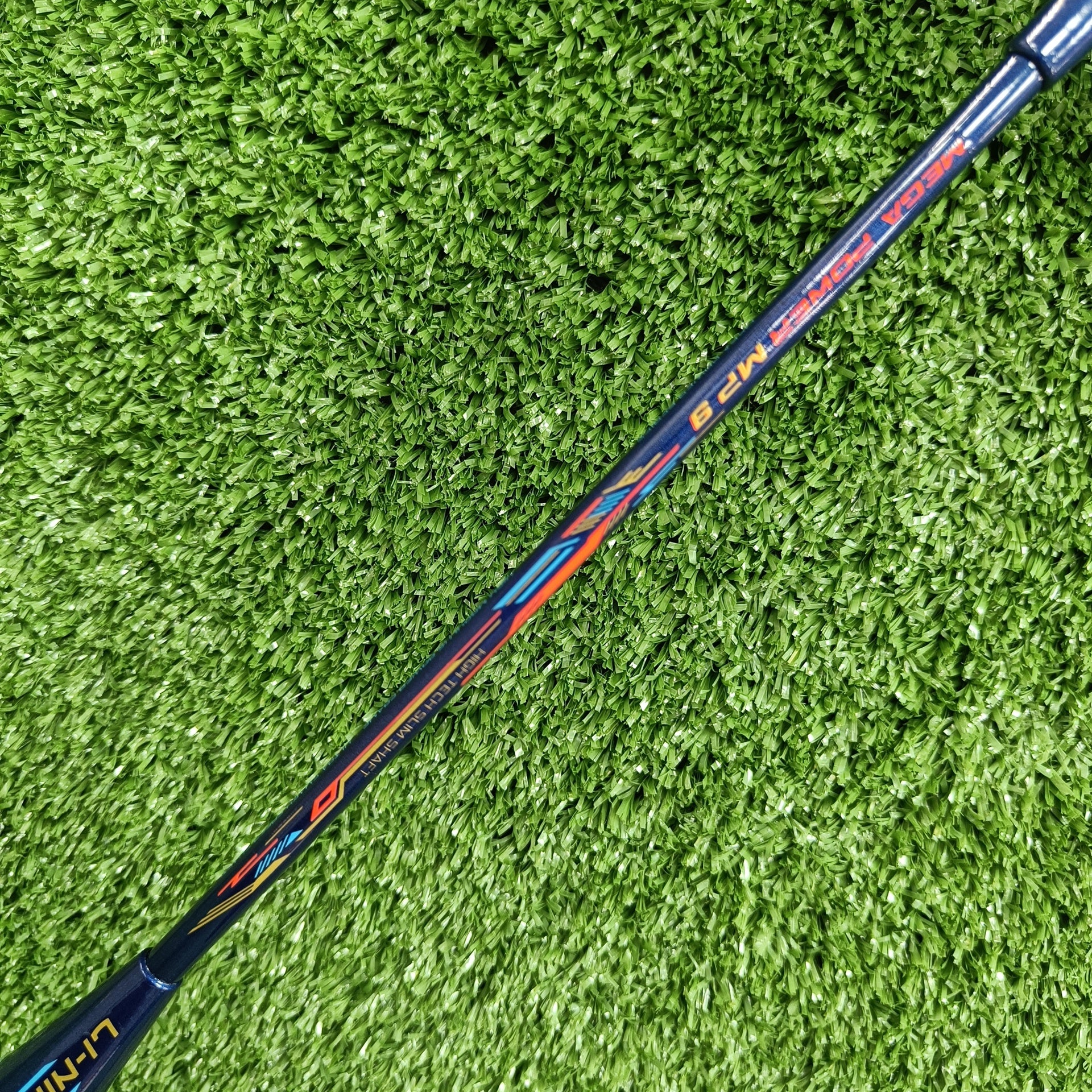 Li Ning Mega Power 9 Prestrung Badminton Racket - Professional Carbon Fiber Shuttlecock Racquet for Advanced Players - Perfect for Tournaments & Training Sessions
