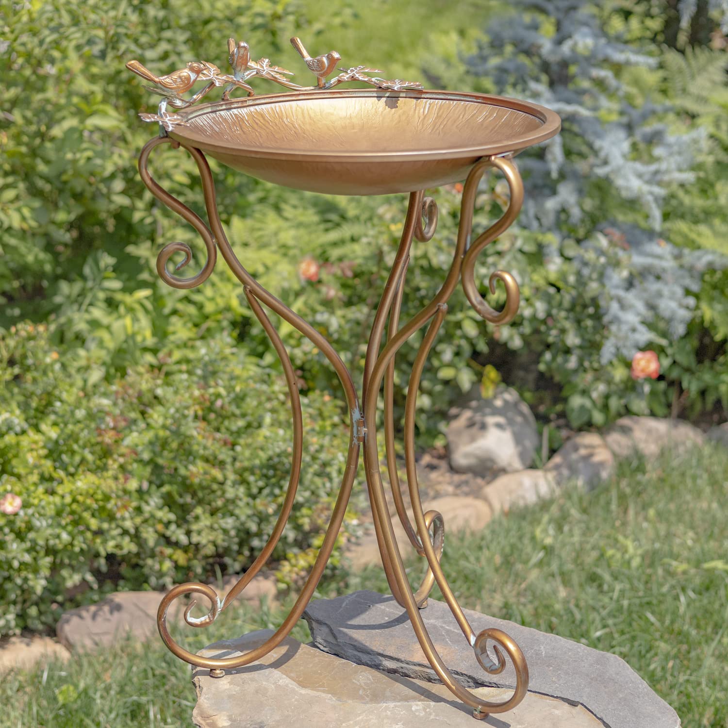 Zaer Ltd. Copper Metal Birdbath with 3 Cast Iron Bird Decorations - Outdoor Garden Decoration for Attracting Birds & Enhancing Landscape Design