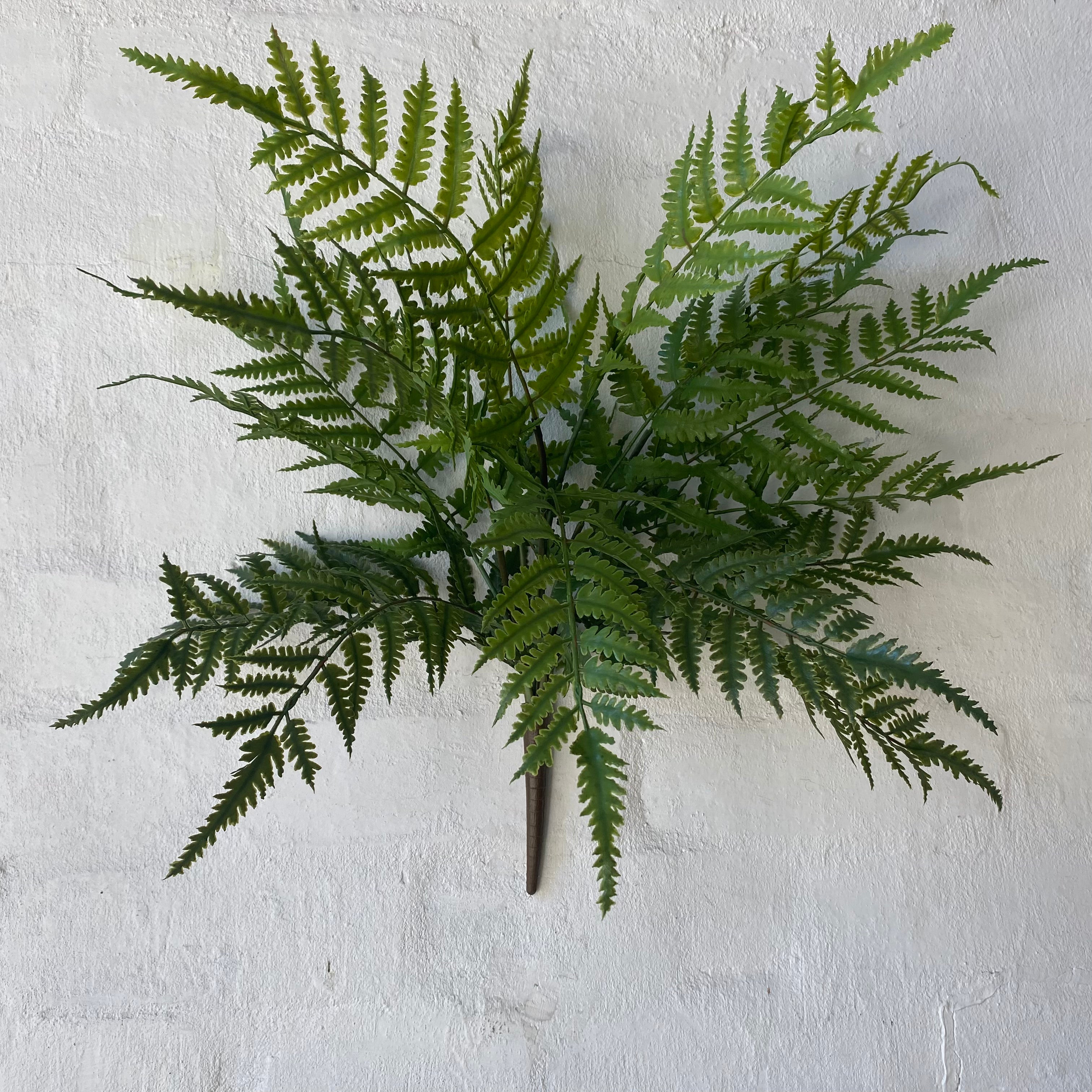 Artificial Fern Chain - Realistic Greenery for Outdoor Decor, Wedding Backdrops, Garden Fencing & Patio Hanging Decorations