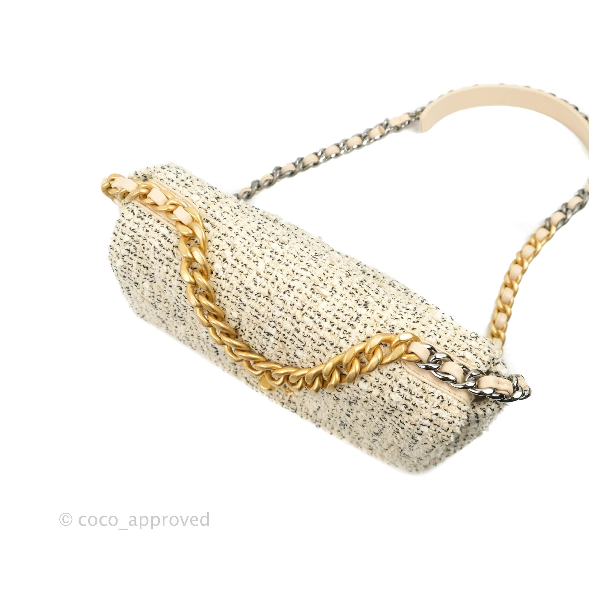 Chanel 19 Small Tweed Handbag in Oreo Cream with Mixed Hardware - Perfect for Work, Travel & Evening Events
