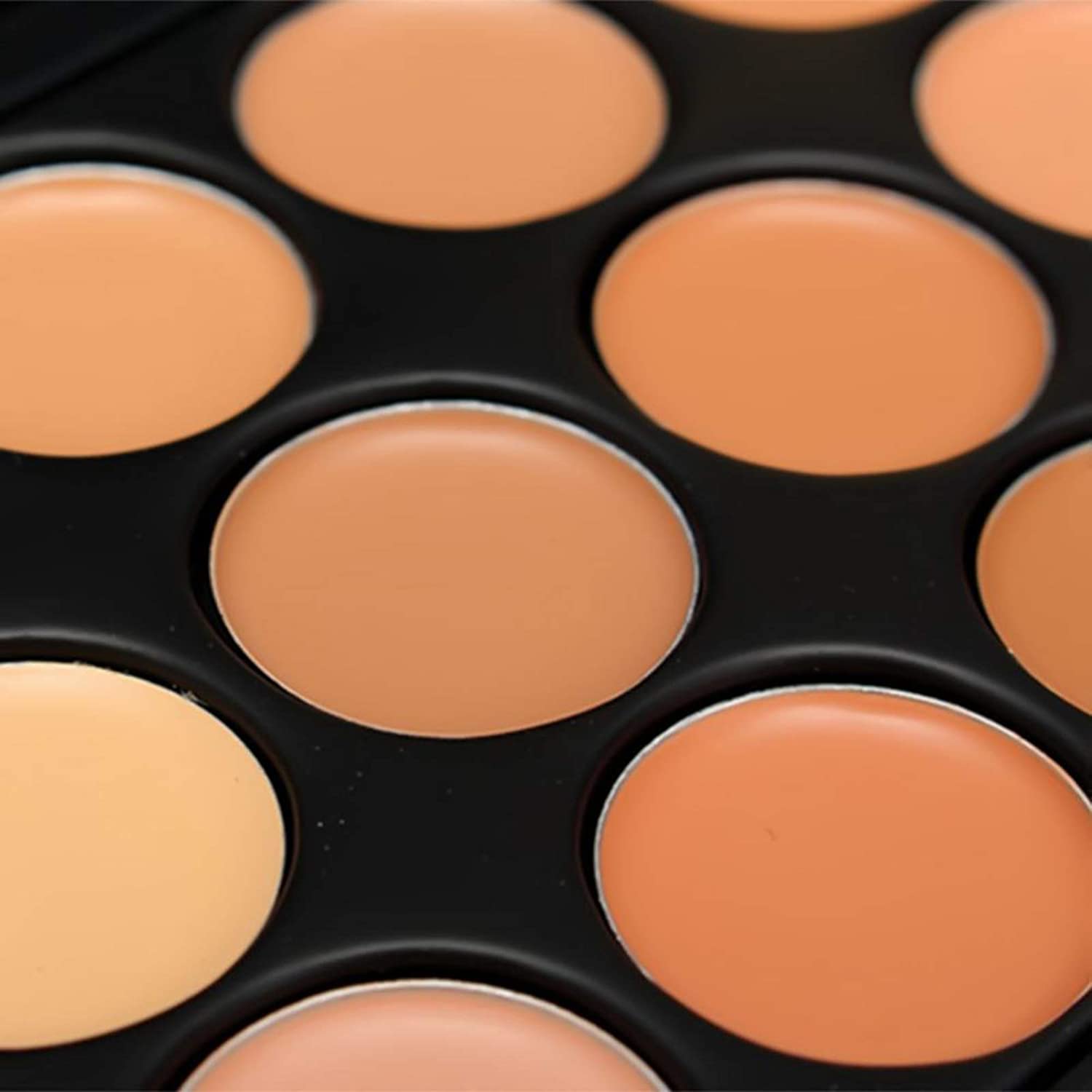 15 Color Contour Face Cream Makeup Concealer Palette with Mini Foundation Brush - Multicolor Cream Contouring Kit for Highlighting & Shading - Perfect for Professional Makeup, Bridal Looks & Everyday Beauty