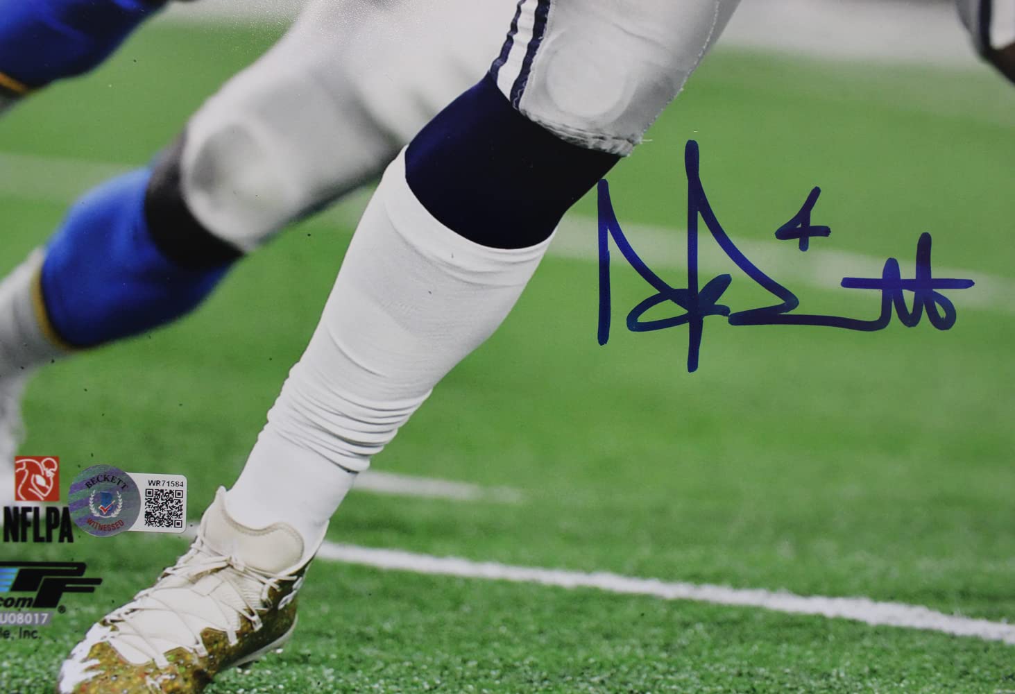 Dak Prescott Autographed Dallas Cowboys 16x20 Photo with Beckett COA - Perfect for NFL Memorabilia Collectors & Cowboys Fans, Great for Man Cave, Sports Bar, or Gift for Football Enthusiasts