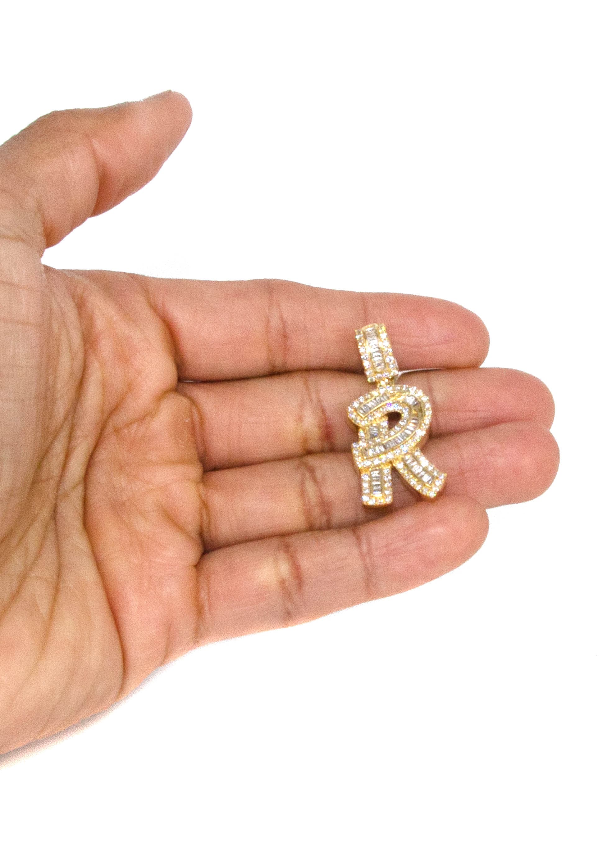 14K Yellow Gold Letter R Baguette Diamond Necklace - 2.01 Carats | Elegant Initial Pendant for Women | Perfect Gift for Birthday, Anniversary & Valentine's Day