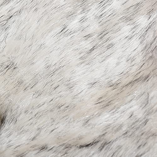 White and Grey Tips