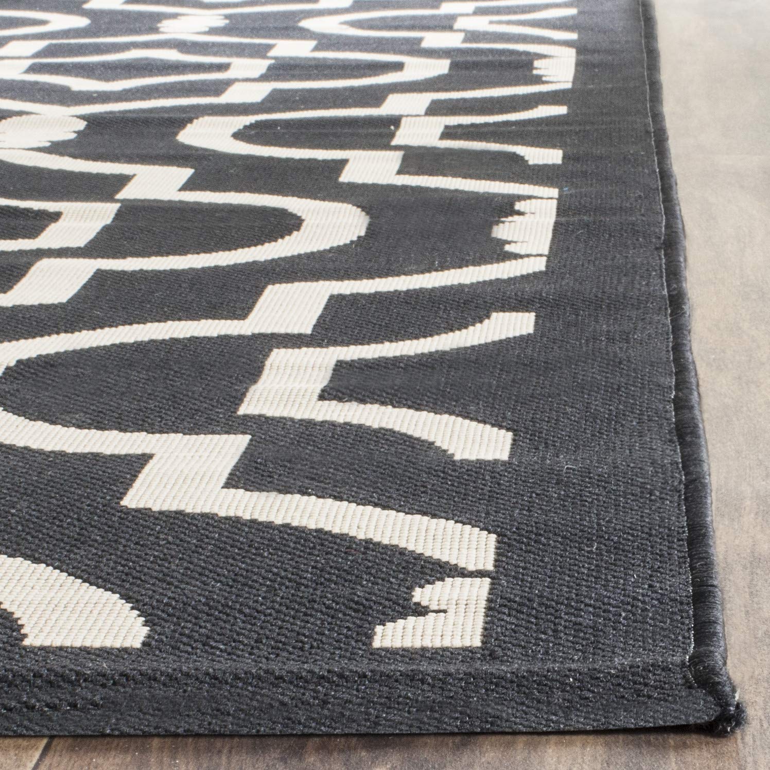 SAFAVIEH Courtyard Collection 8' x 11' Navy/Beige Indoor Outdoor Waterproof Rug - Easy Cleaning Patio, Backyard, Mudroom Area Rug for Home Decor & High Traffic Areas
