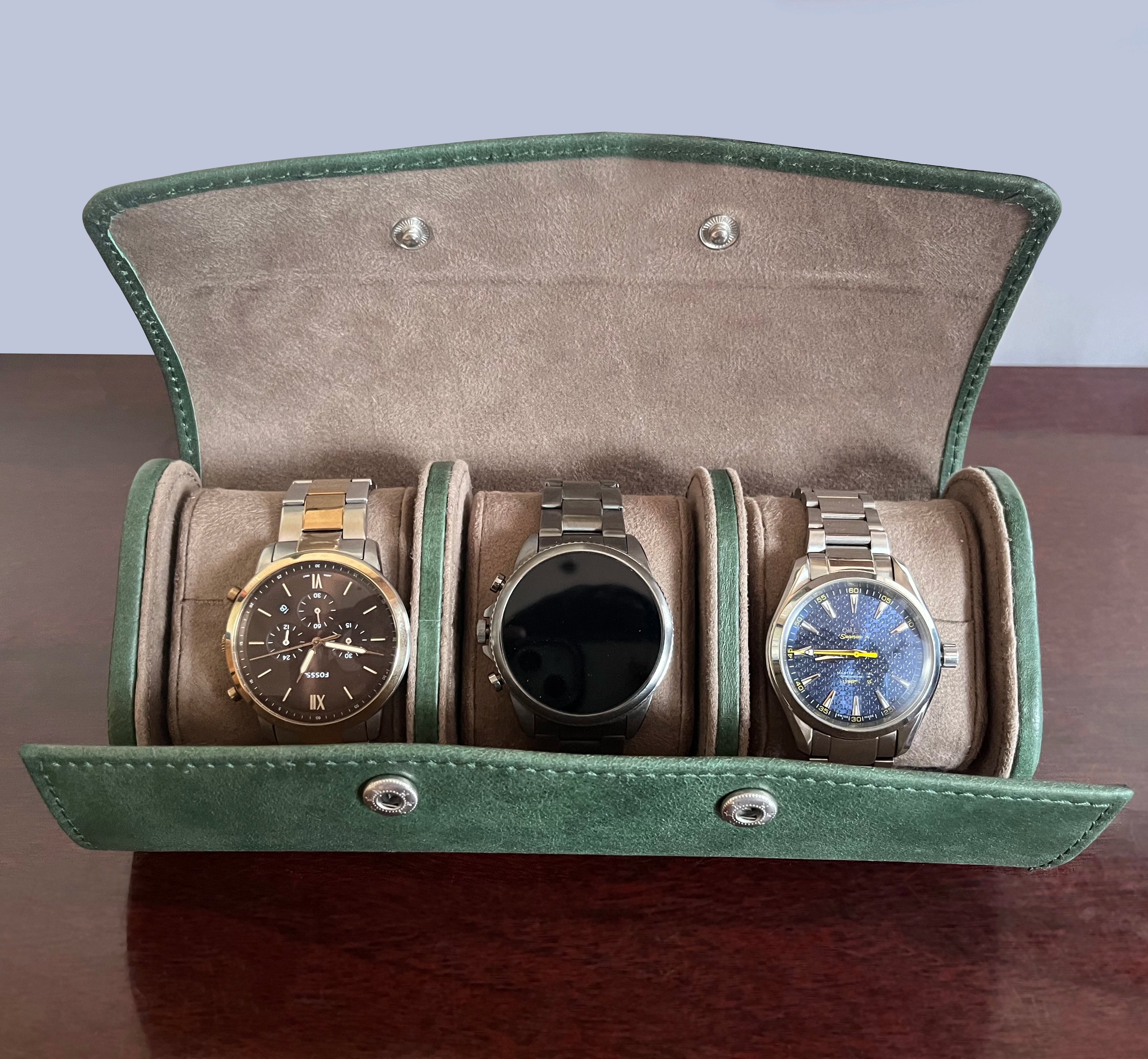 Classic Green Leather Travel Watch Case with 3 Slots - Perfect for Business Trips, Vacations & Watch Collection Storage