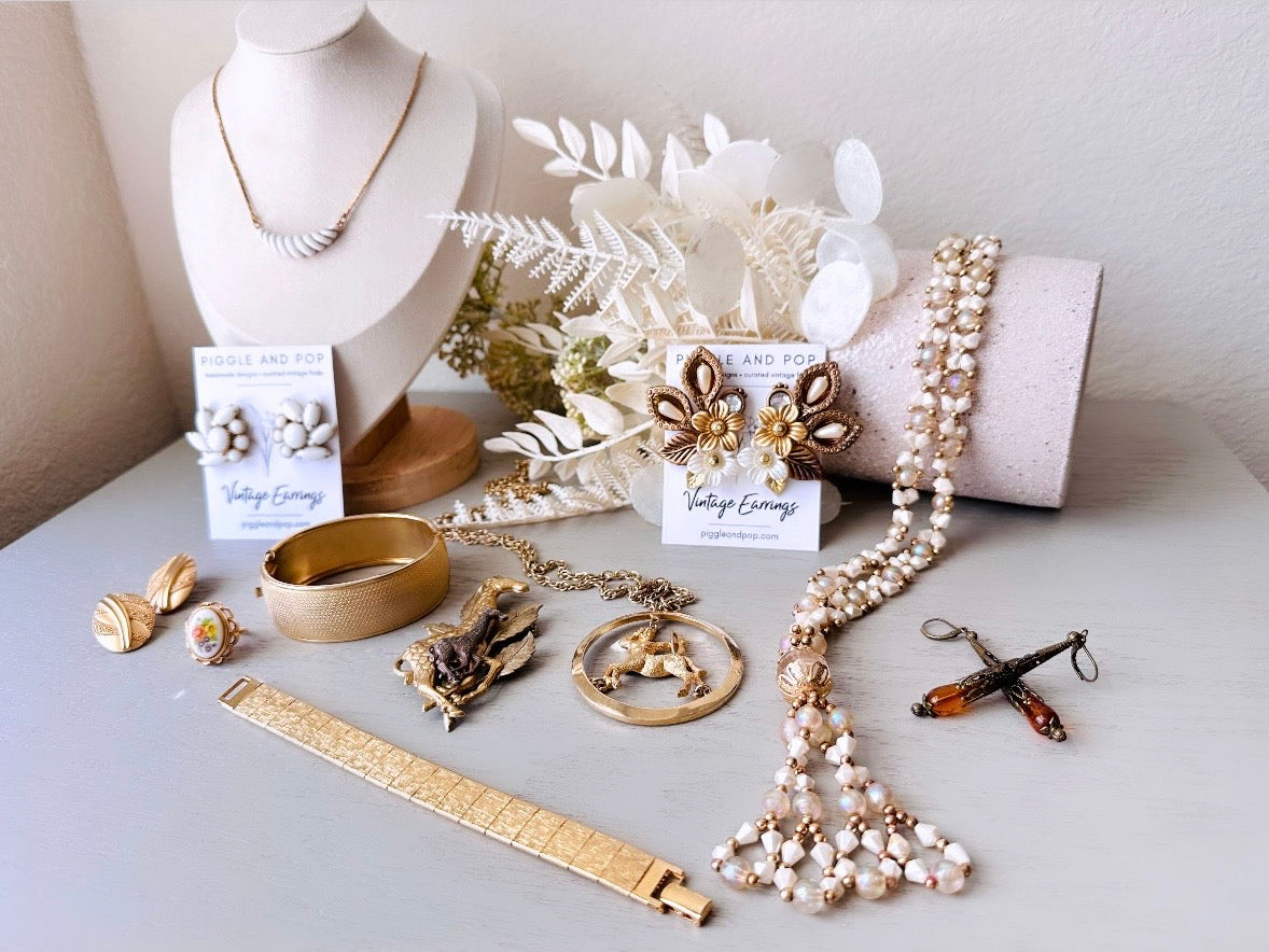 Vintage Pearl Clip On Earrings for Women - Large Brushed Gold Non-Pierced Earrings - Classic Old Hollywood Style Jewelry - Perfect for Weddings, Parties & Special Occasions
