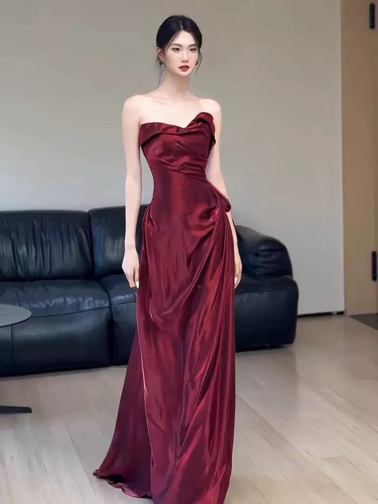 Elegant Burgundy A-Line Long Prom Dress for Formal Evening Events - Perfect for Homecoming, Dances & Special Occasions - Style J5537