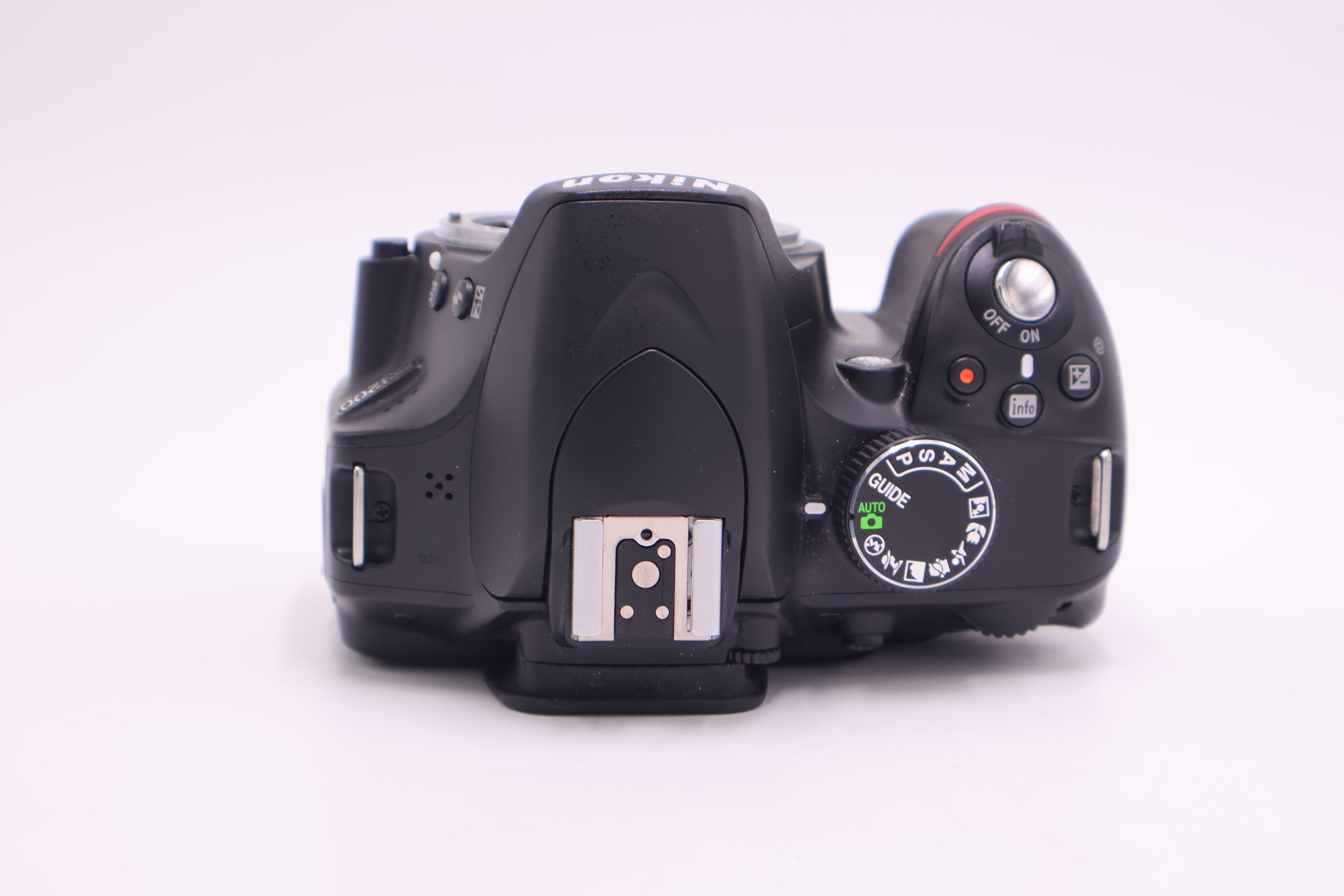 Nikon D3200 DSLR Camera with 18-55mm Lens - Used | High-Quality Digital SLR for Photography Enthusiasts | Perfect for Travel, Portraits & Everyday Shooting