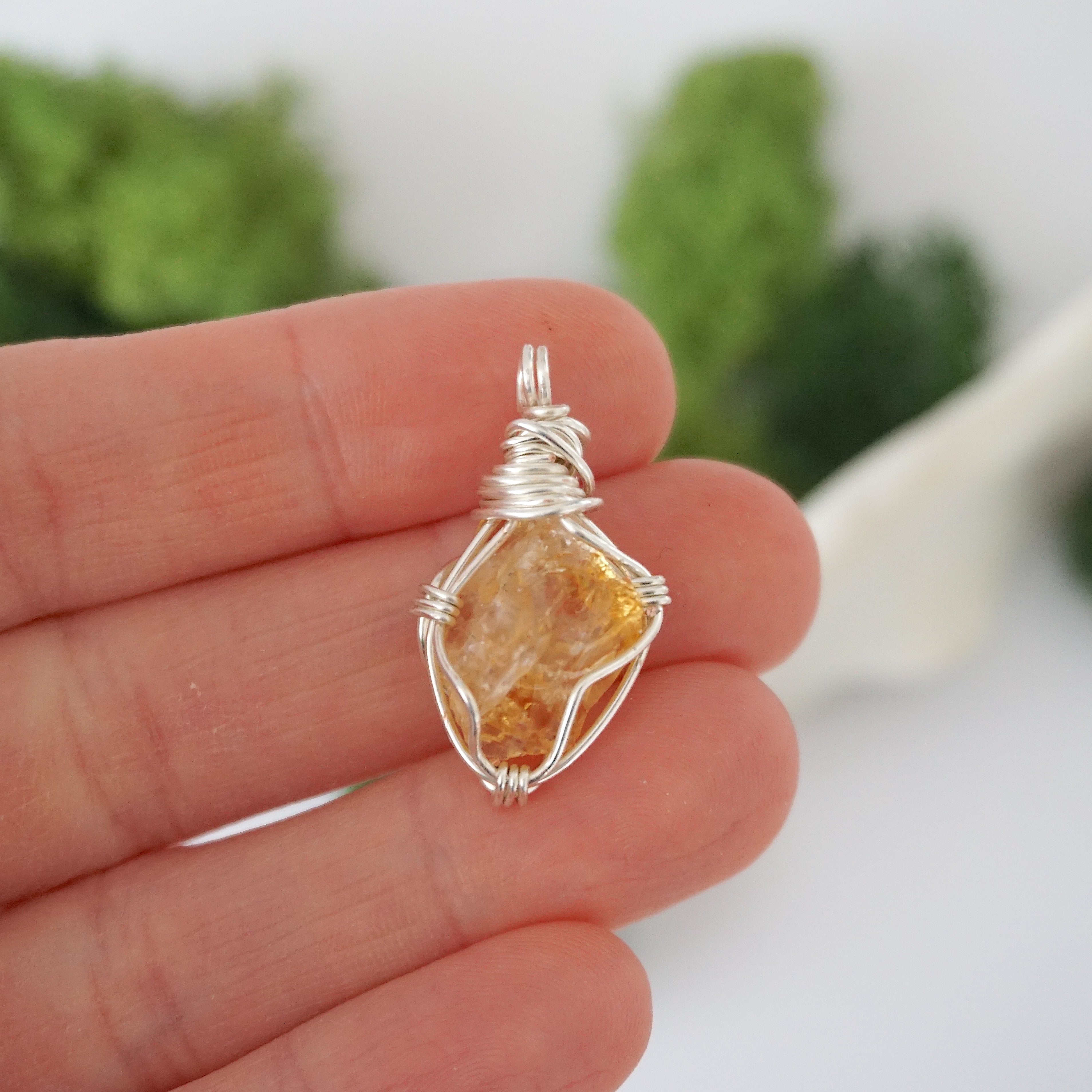 Simple Citrine Birthstone Necklace - Dainty Crystal Jewelry for Women | Perfect Gift for Birthday, Anniversary & Everyday Wear