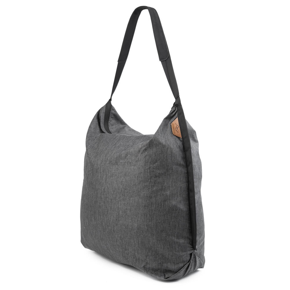 Peak Design Packable Tote Bag - Lightweight & Water-Resistant Travel Tote for Men & Women - Perfect for Shopping, Beach, Gym & Daily Commute - Charcoal Gray