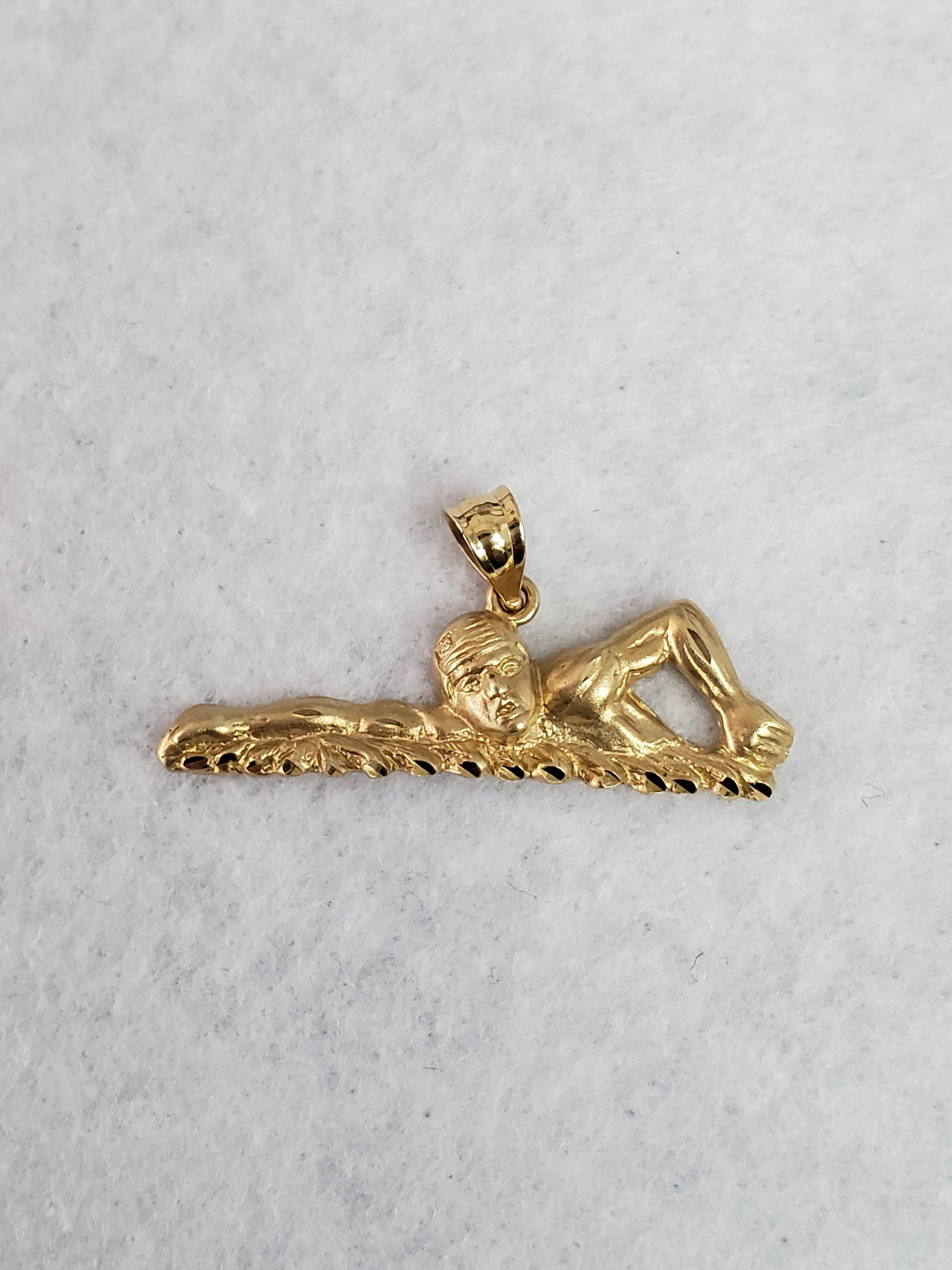 Diamond Cut Swimmer Charm Pendant Necklace - Elegant Jewelry Gift for Swimmers, Athletes & Water Sports Enthusiasts