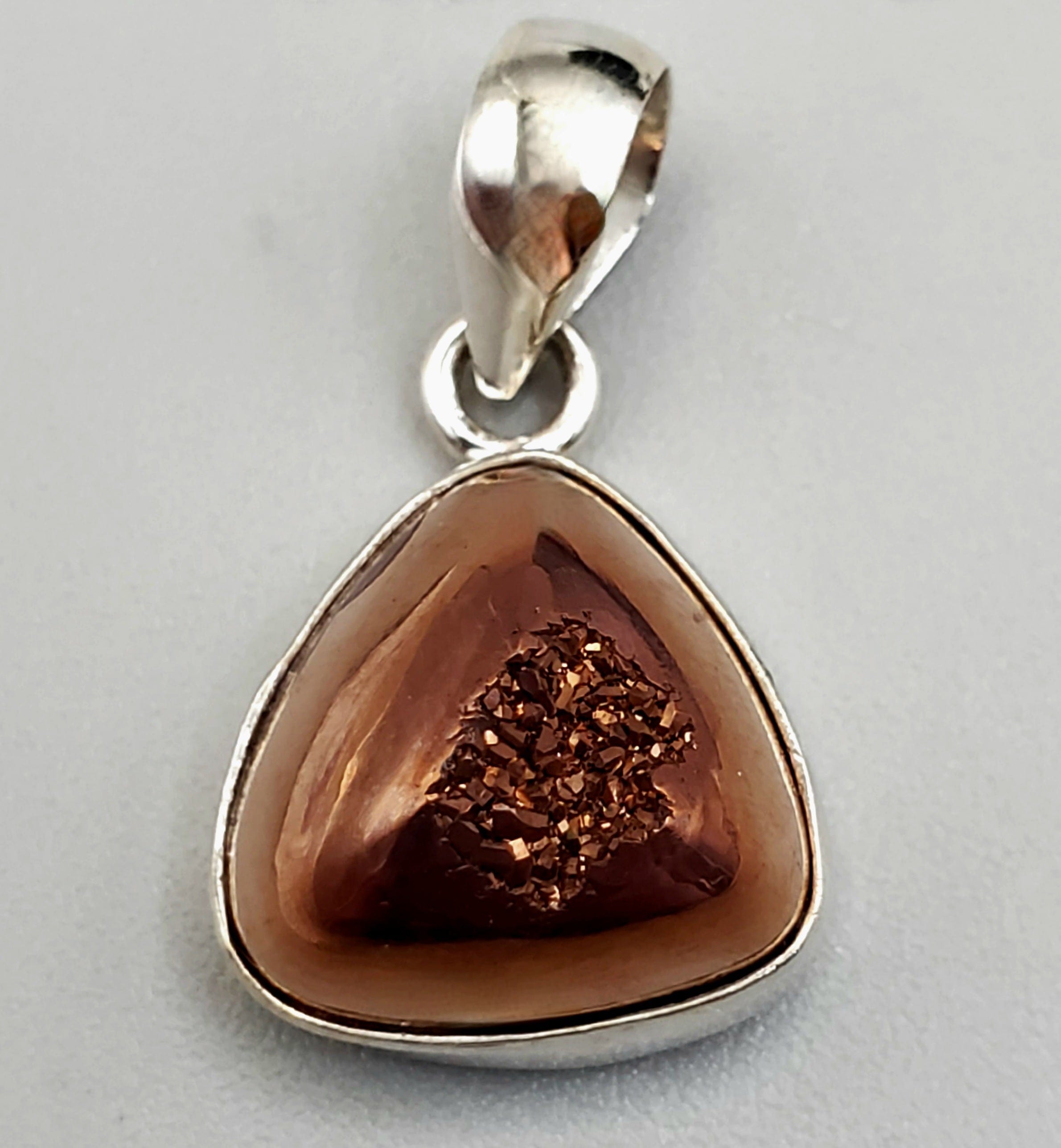 Aura Druzy Pendant Necklace - Natural Stone Crystal Jewelry for Women - Perfect for Everyday Wear, Gift Giving & Spiritual Healing
