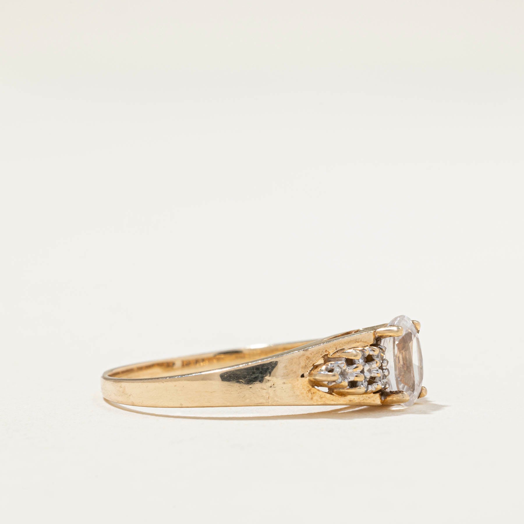 1.30ct Zircon & 0.06ctw Diamond Tapered Ring - Size 9 | Elegant Wedding Band, Anniversary Gift for Her, Engagement Jewelry