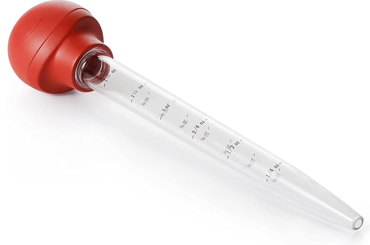 OXO Good Grips Turkey Basting Syringe - 12 Inch Kitchen Baster for Juicy Roasts, Grilling & Holiday Cooking - Red