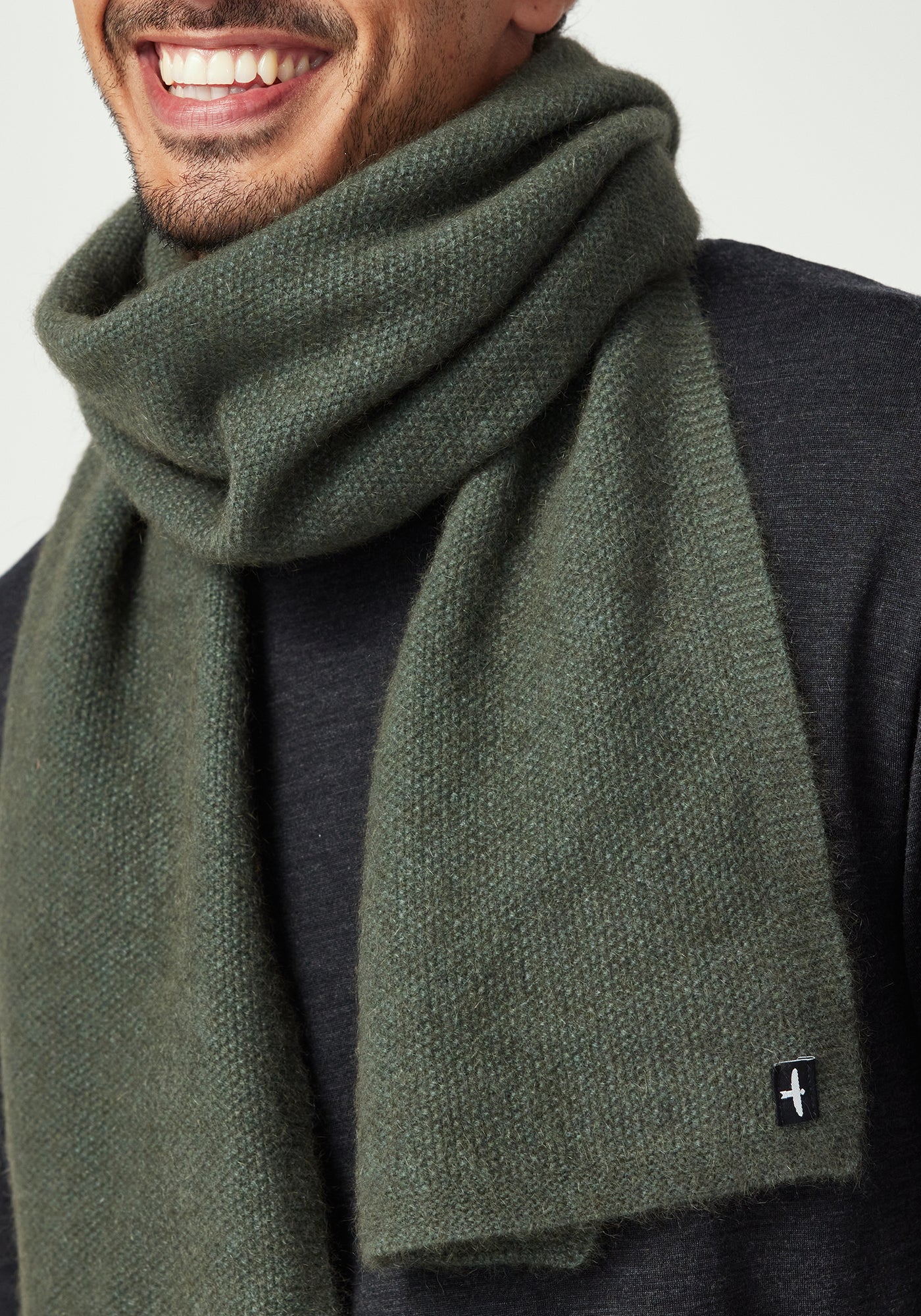 Moss Scarf 0554 - Soft & Stylish Winter Fashion Accessory for Women | Perfect for Cold Weather, Outdoor Activities & Holiday Gifts