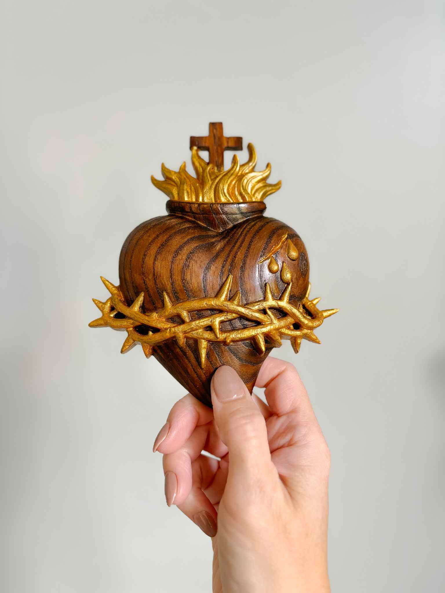 Hearts of the Holy Family Gold Pendant Necklace - Religious Jewelry for Women - Perfect for Baptism, First Communion & Faith-Based Gifts
