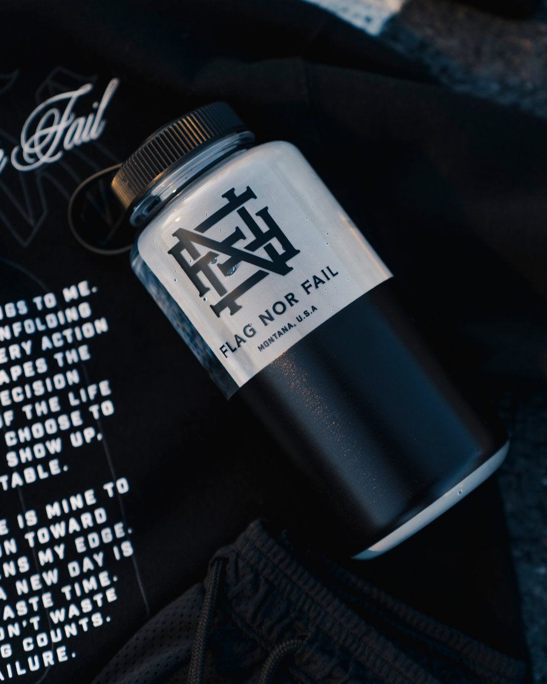 MANTRA BOTTLE - Premium Black Water Bottle for Yoga, Meditation & Outdoor Activities | BPA-Free & Leak-Proof