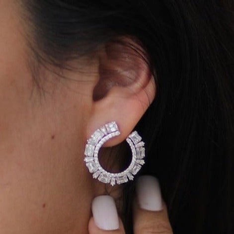 18K White Gold Diamond Fashion Cuff Earrings for Women - Elegant Statement Jewelry for Parties, Weddings & Special Occasions