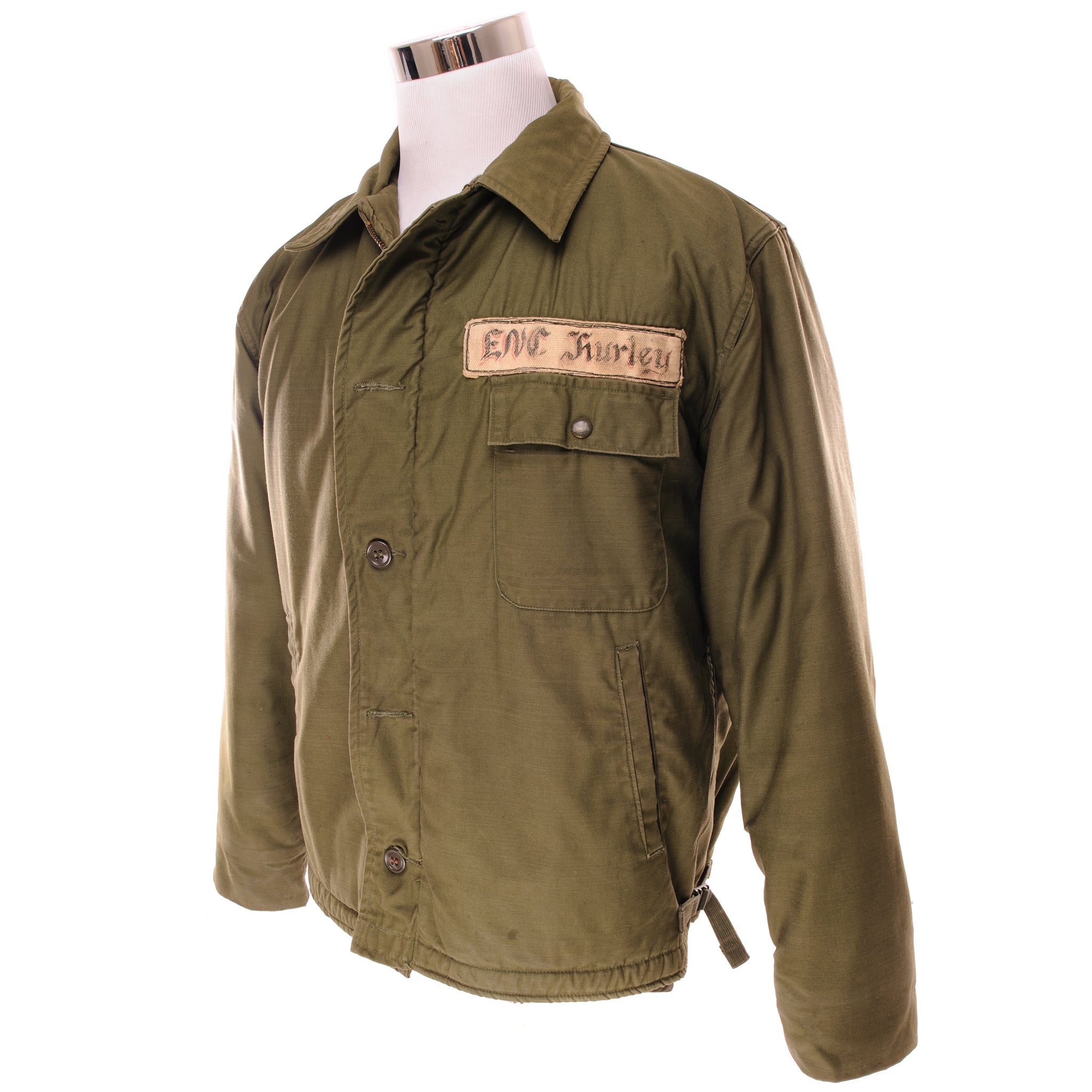 Vintage US Navy A-2 Deck Jacket 1968 Vietnam War - Size Large - Authentic Military Outerwear for Collectors & History Enthusiasts - Perfect for Reenactments, Cold Weather & Vintage Fashion