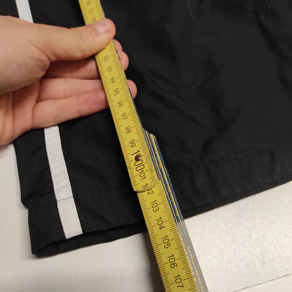 Vintage Nike Trackpants - Baggy Men's Nylon Joggers with Water-Resistant Shell (Style 311) | Perfect for Streetwear, Gym & Casual Outfits