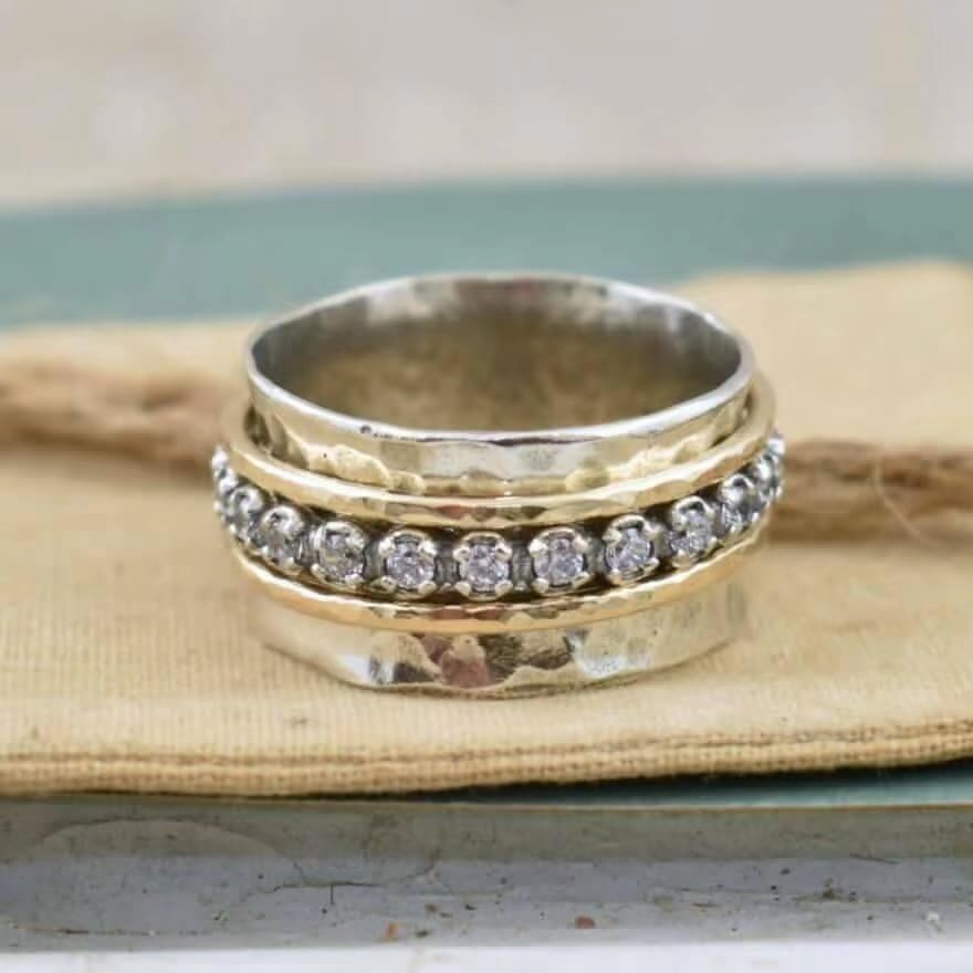 Justified Hammered Heart Design Love Ring for Women - Minimalist Plain Band Ring, Perfect Gift for Anniversary, Valentine's Day & Romantic Occasions