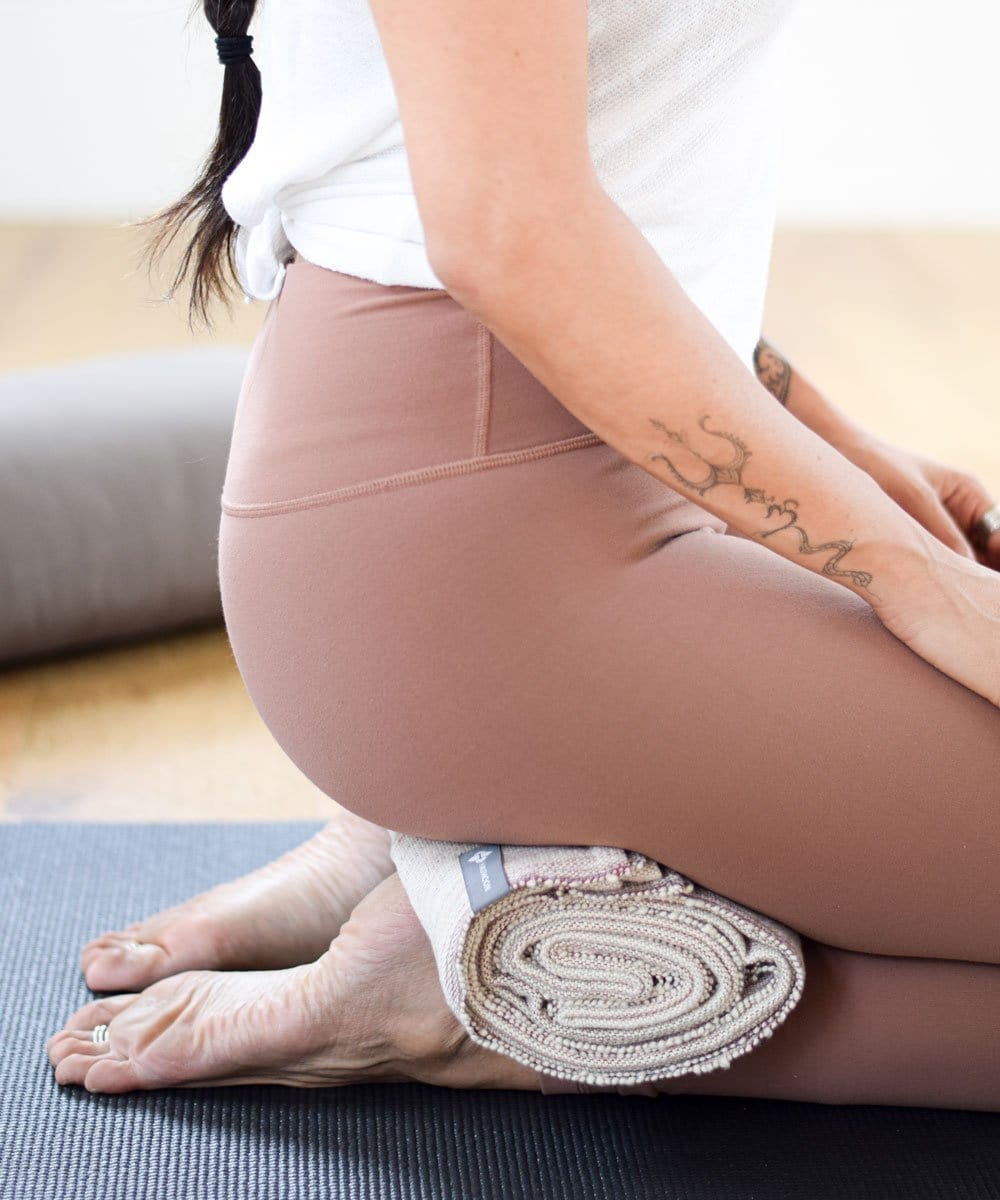Premium Melange Cotton Yoga Blanket - Soft & Breathable Sandstone Color - Ideal for Yoga, Meditation, Beach & Home Relaxation