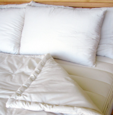 Holy Lamb Organics Natural Wool Comforter - Breathable, Hypoallergenic, Temperature Regulating for Year-Round Comfort - Perfect for Bedroom, Guest Room & Cozy Nights
